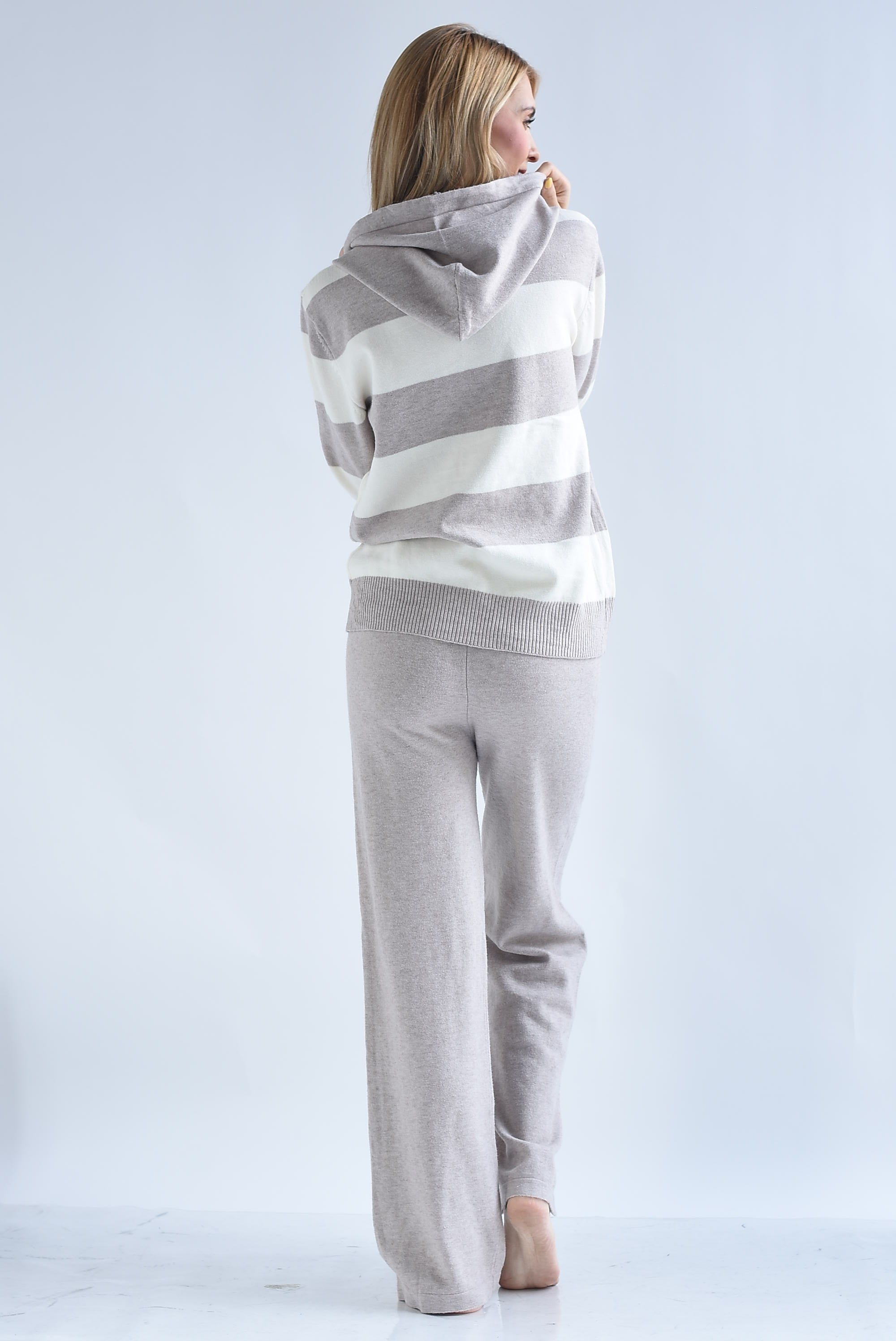 Set Pantalón y Sweater hoodie rayas