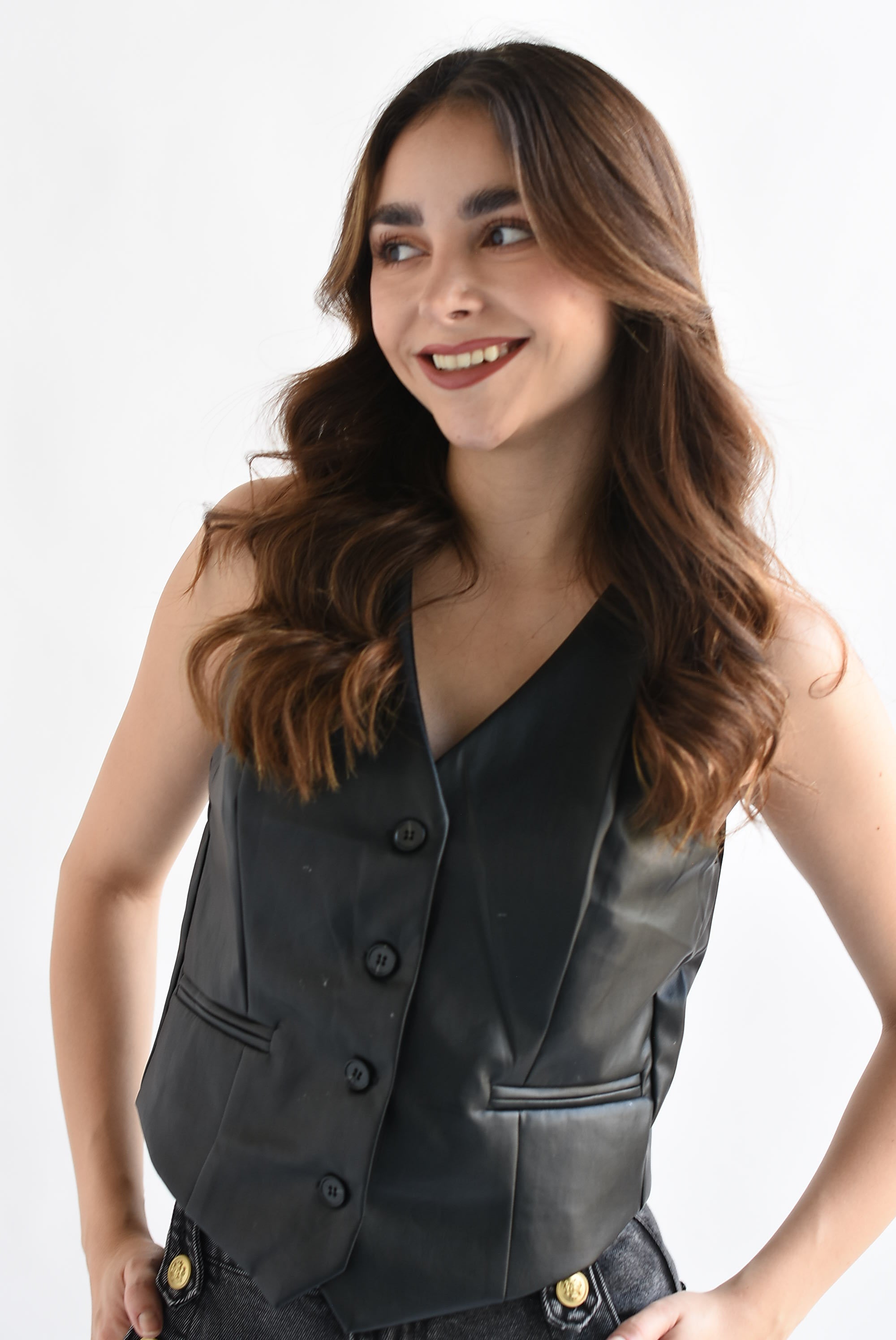 Chaleco vinipiel botones Negro