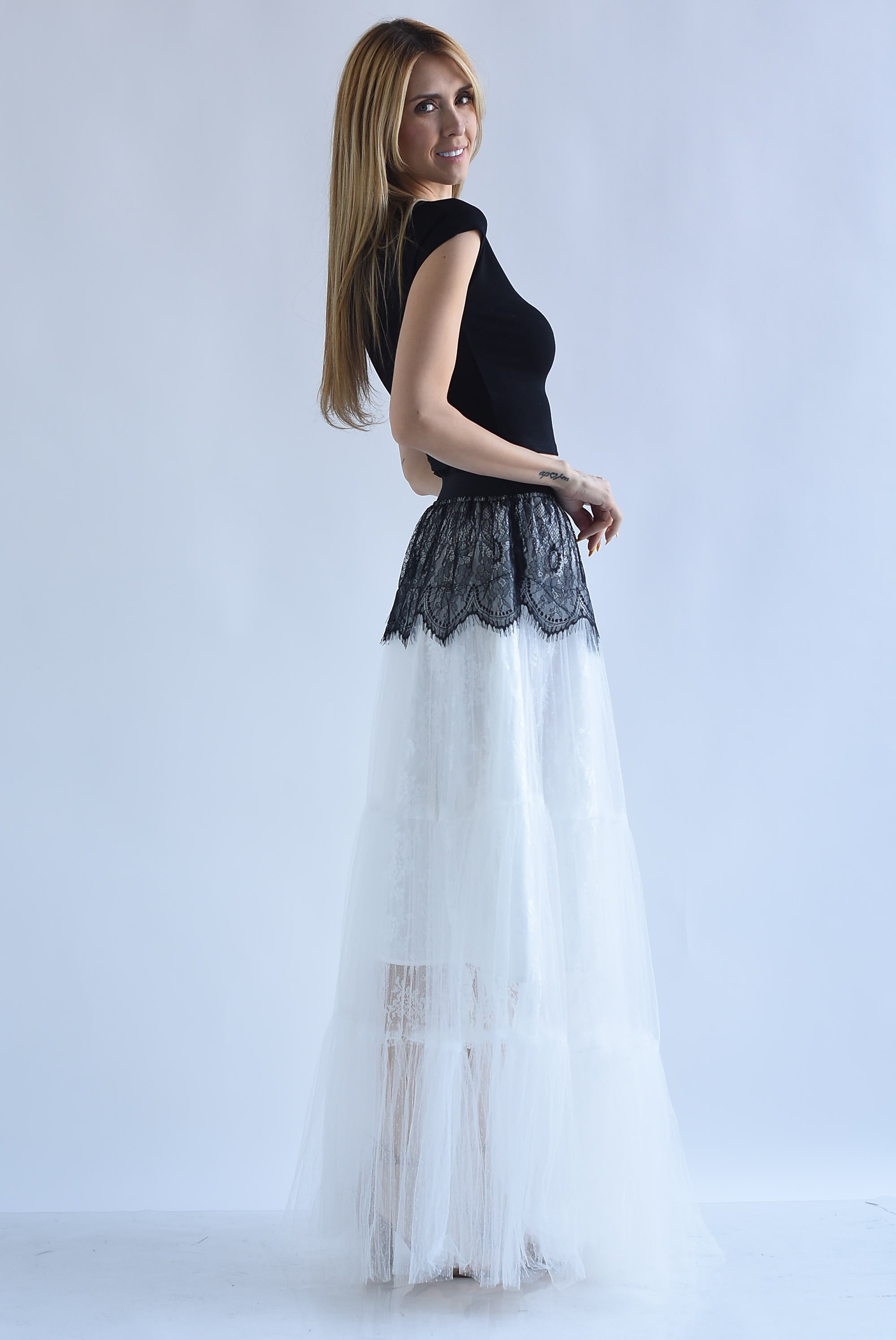Falda tulle pretina encaje