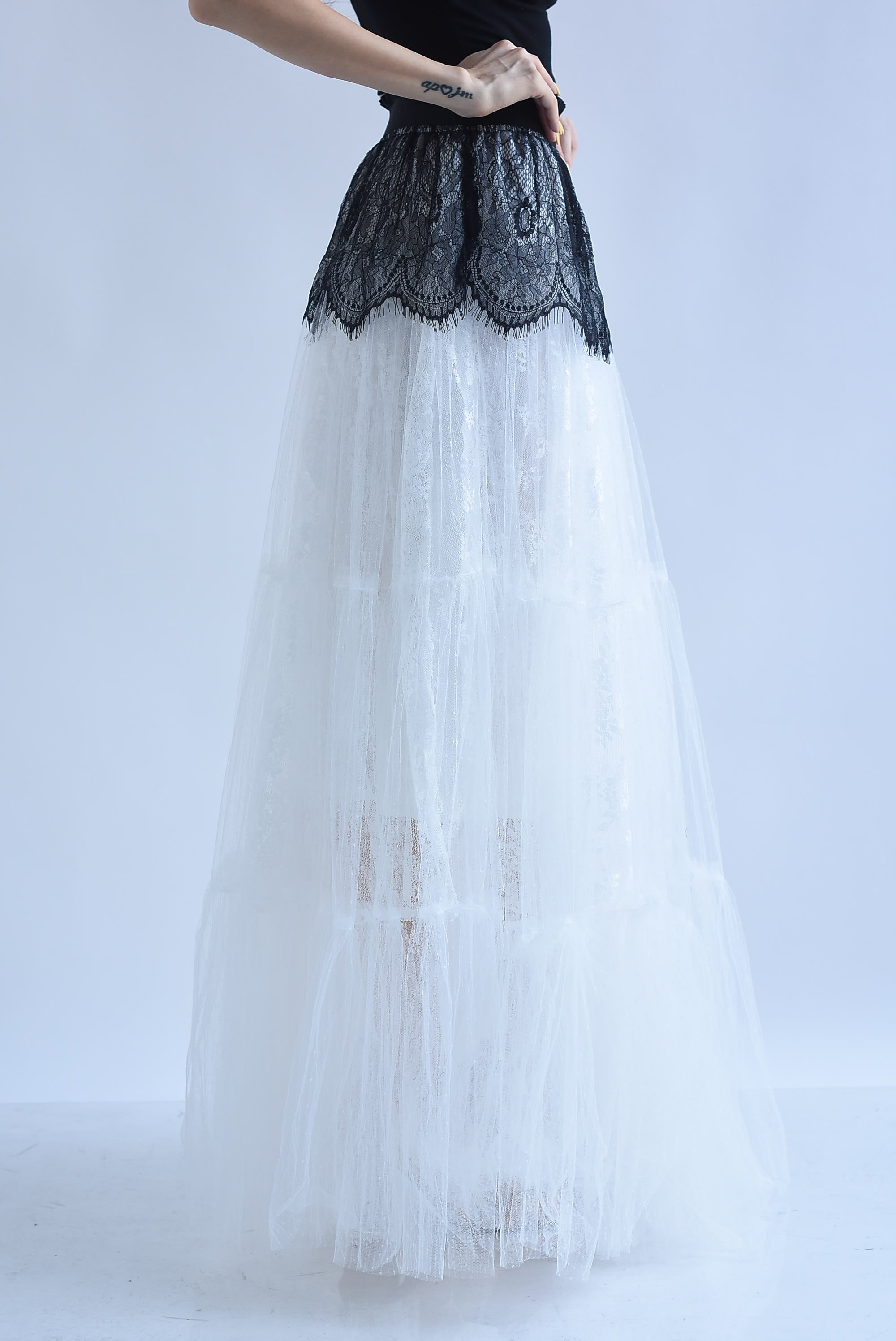 Falda tulle pretina encaje