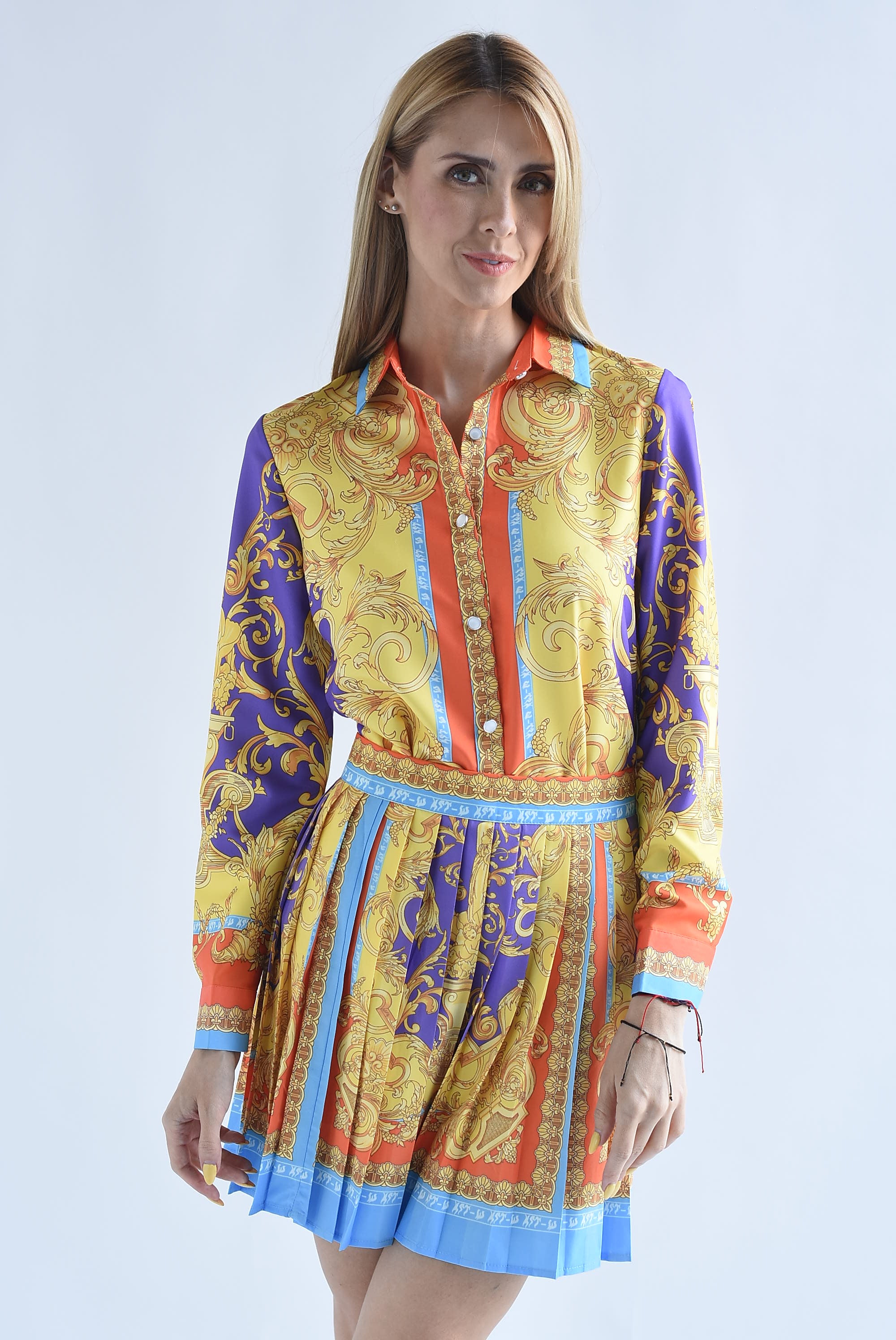 Set Falda corta tableada y Camisa garigoleado Multicolor