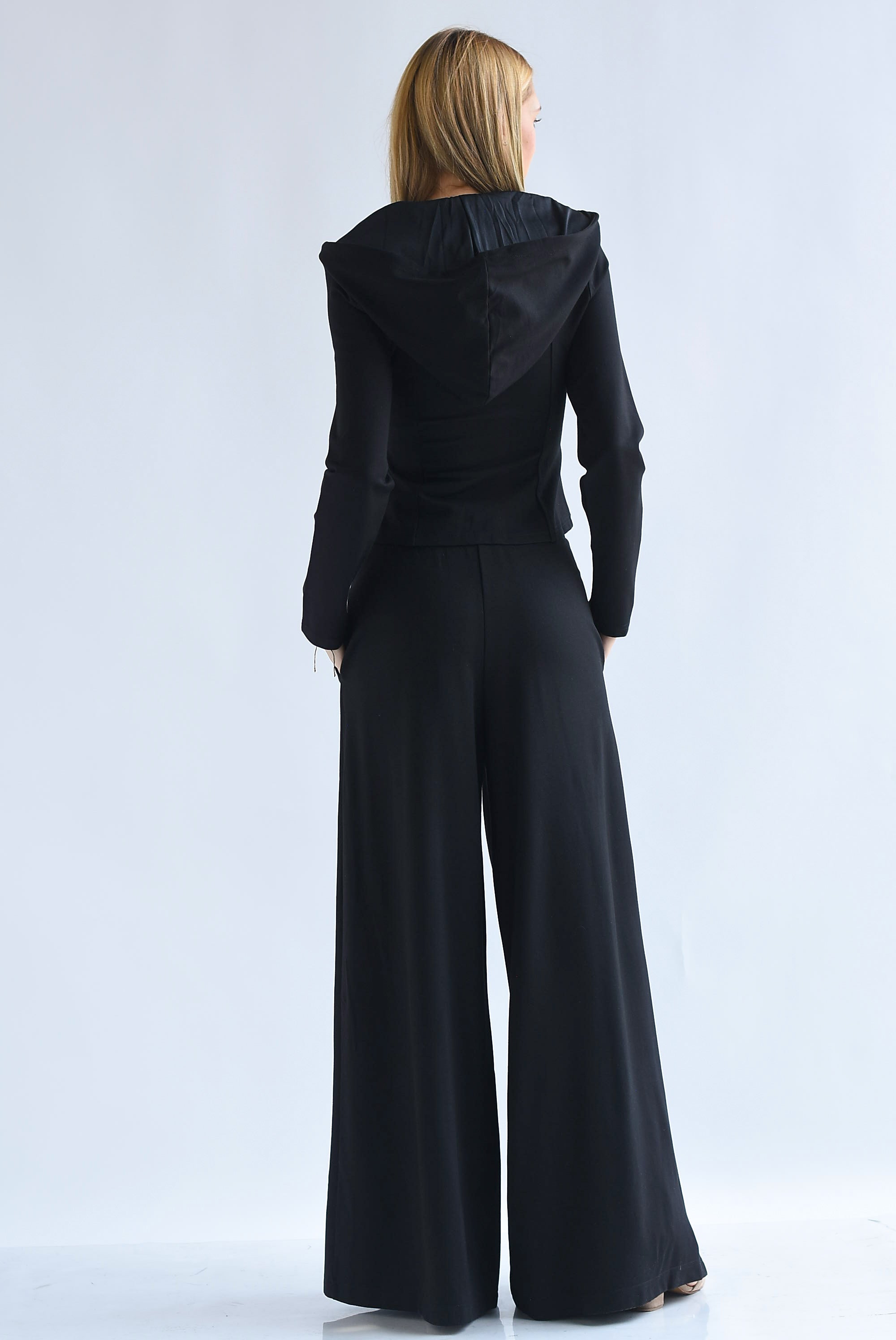 Set Pantalón súper wide y Chamarra hoodie