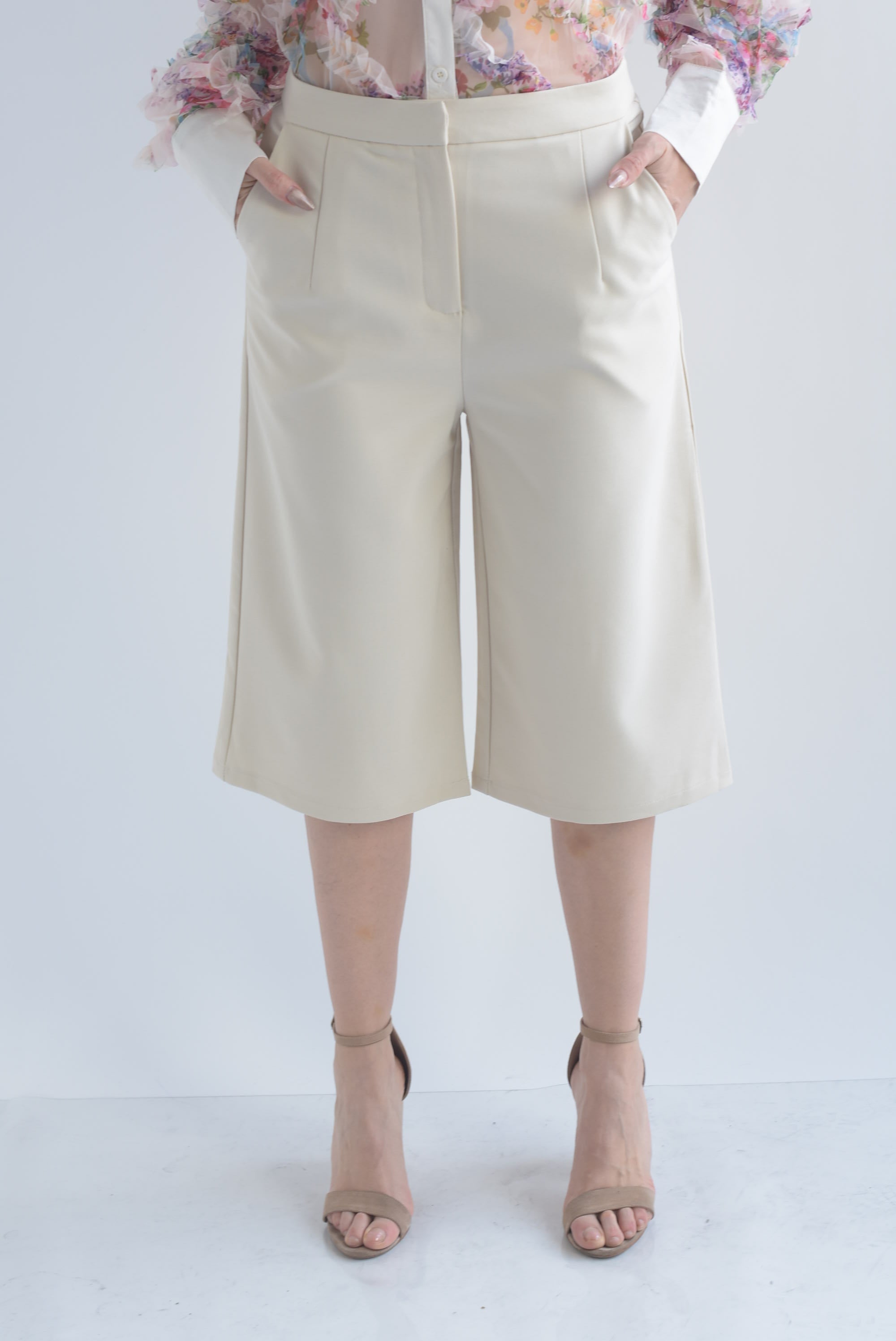 Bermuda de vestir pinzas