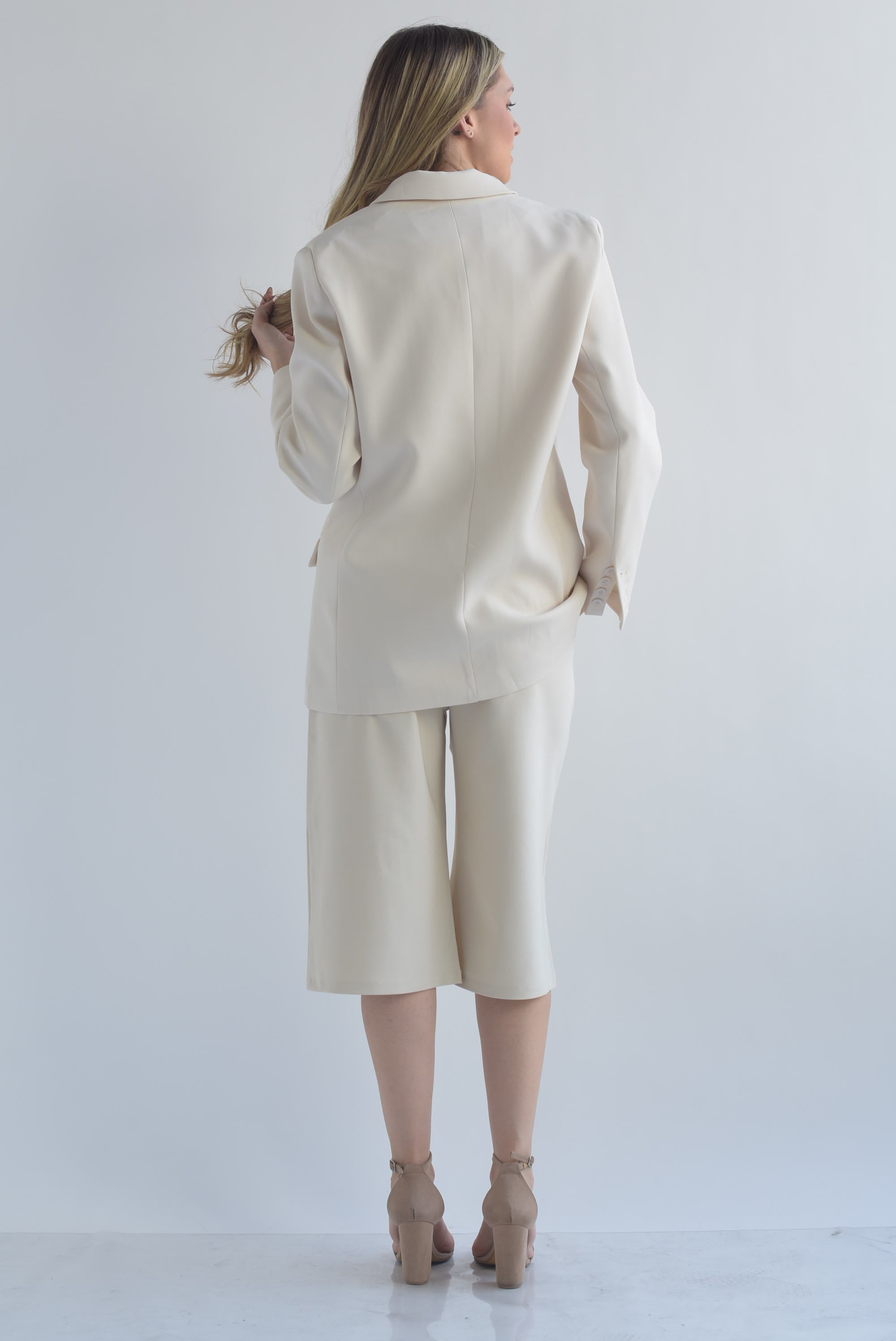 Set Bermuda larga y Blazer
