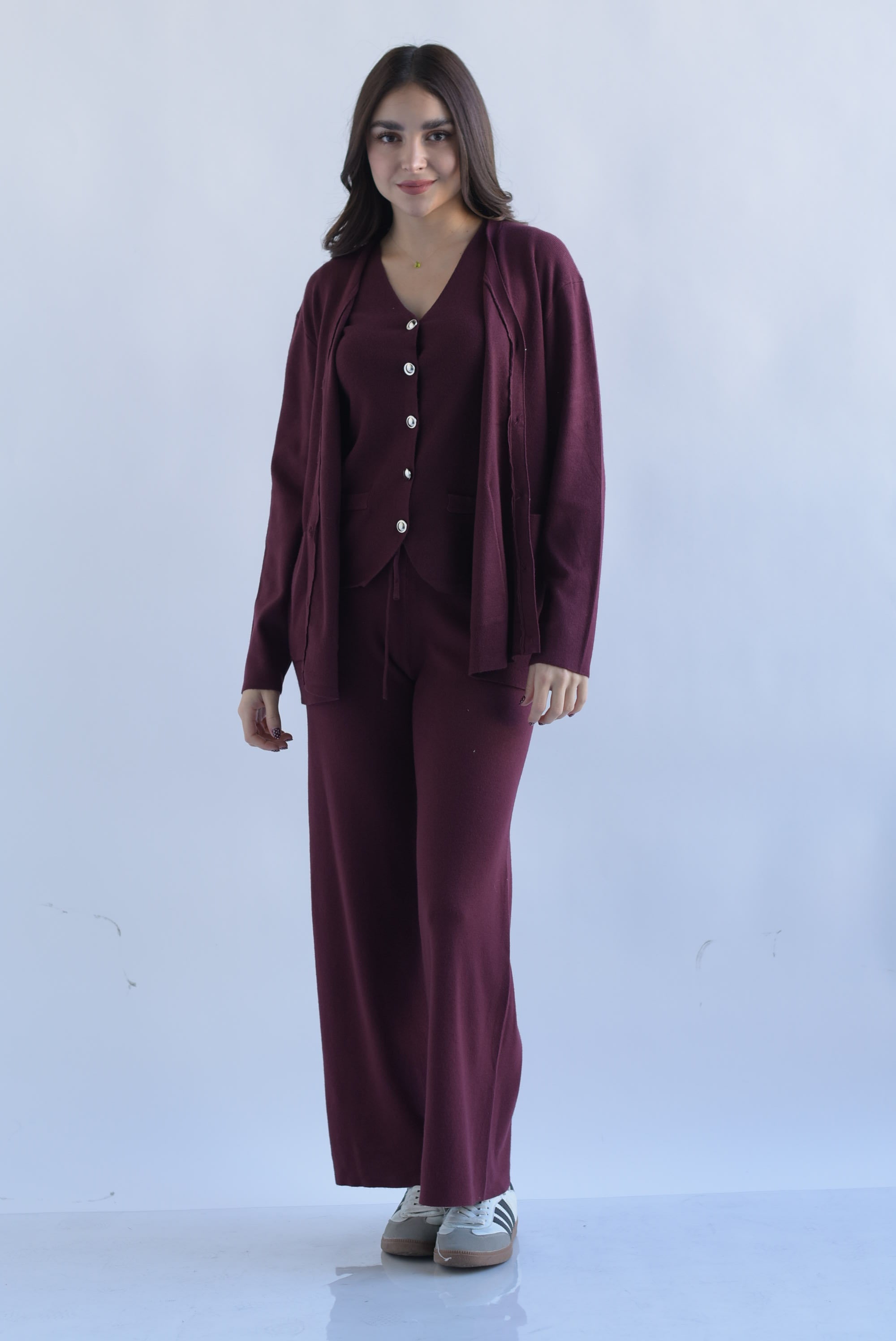 Set Pantalón Cárdigan y Chaleco punto Vino
