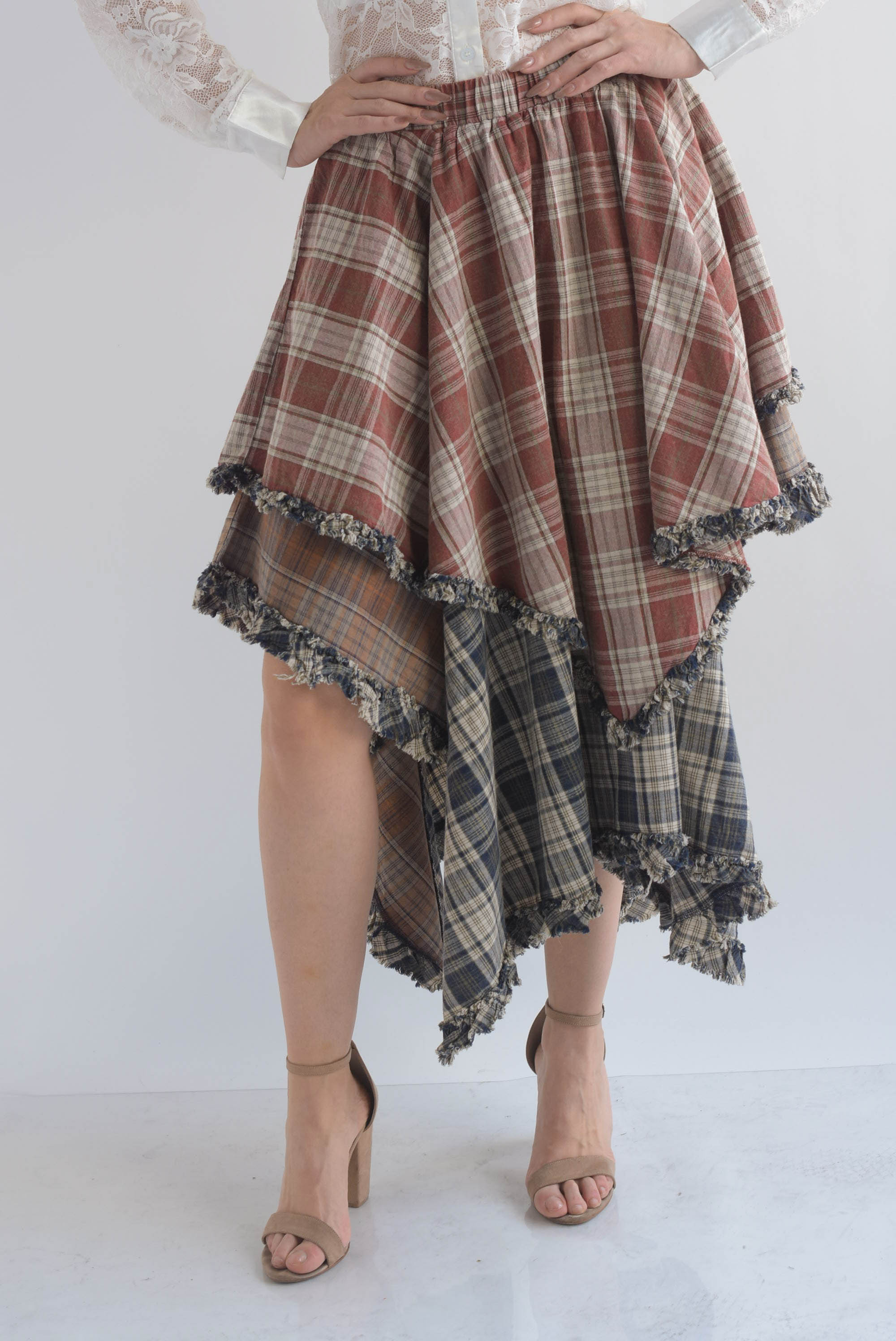 Falda asimétrica doble cuadros