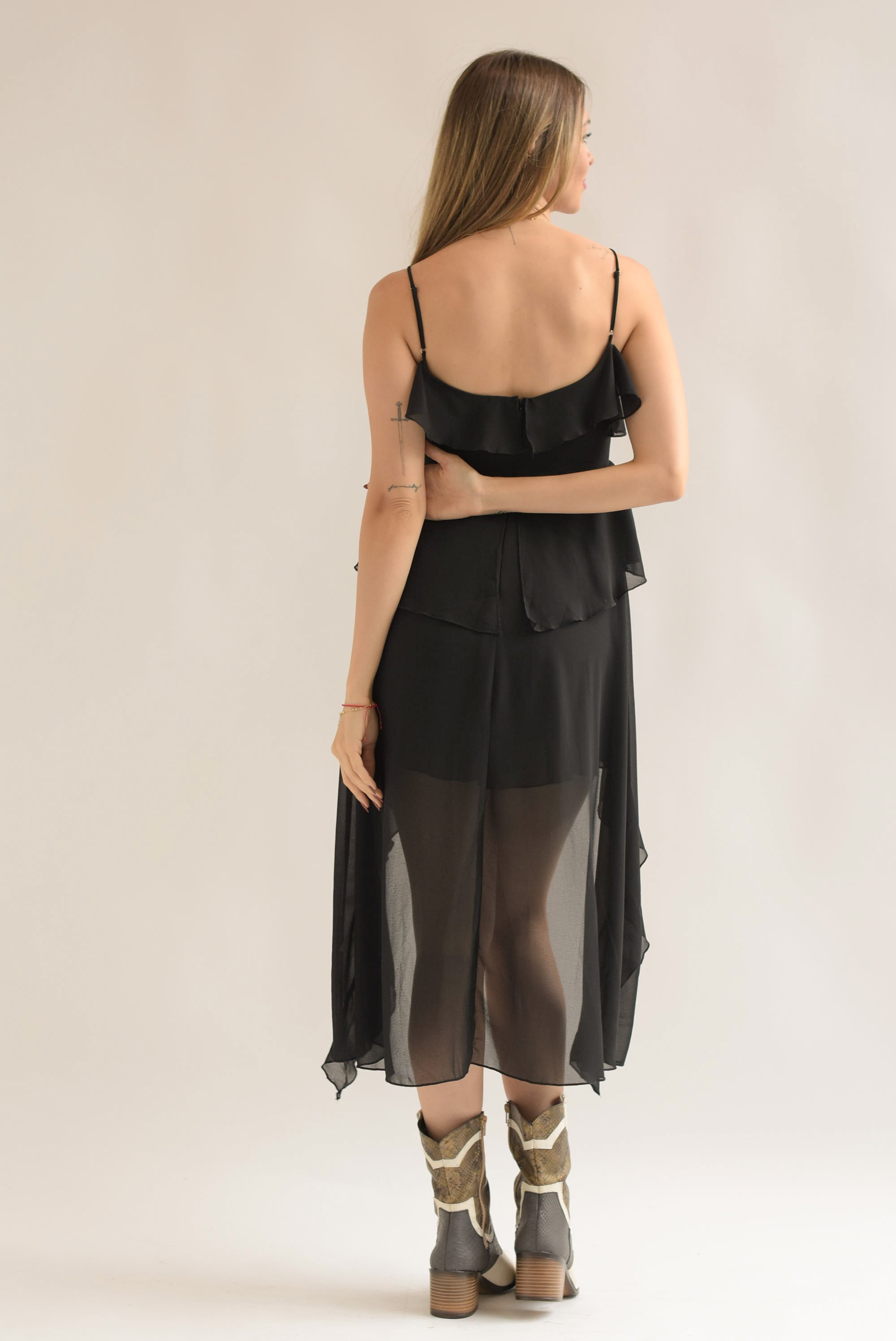 Set Short y Maxi blusa olanes Negro