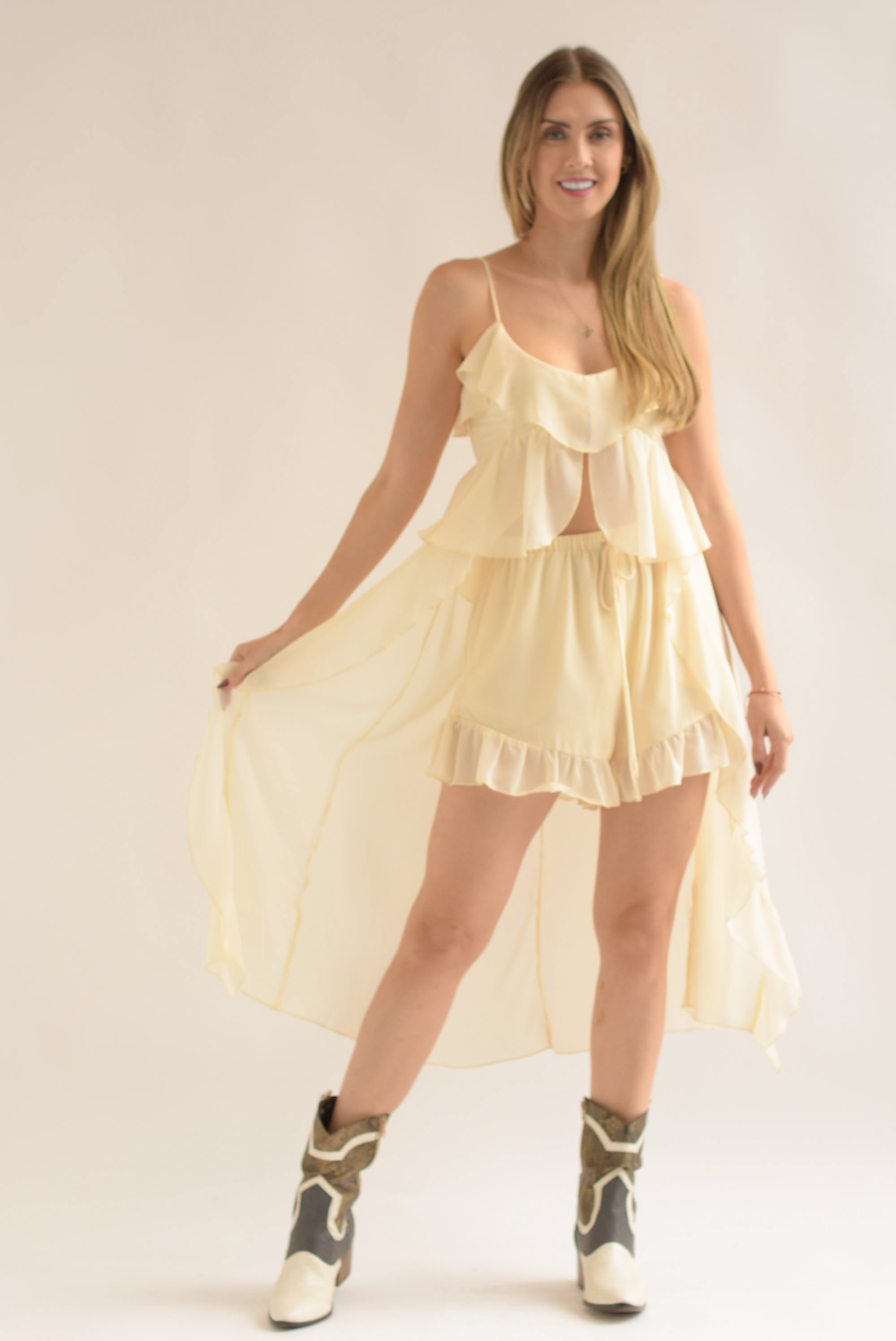 Set Short y Maxi blusa olanes Ivory