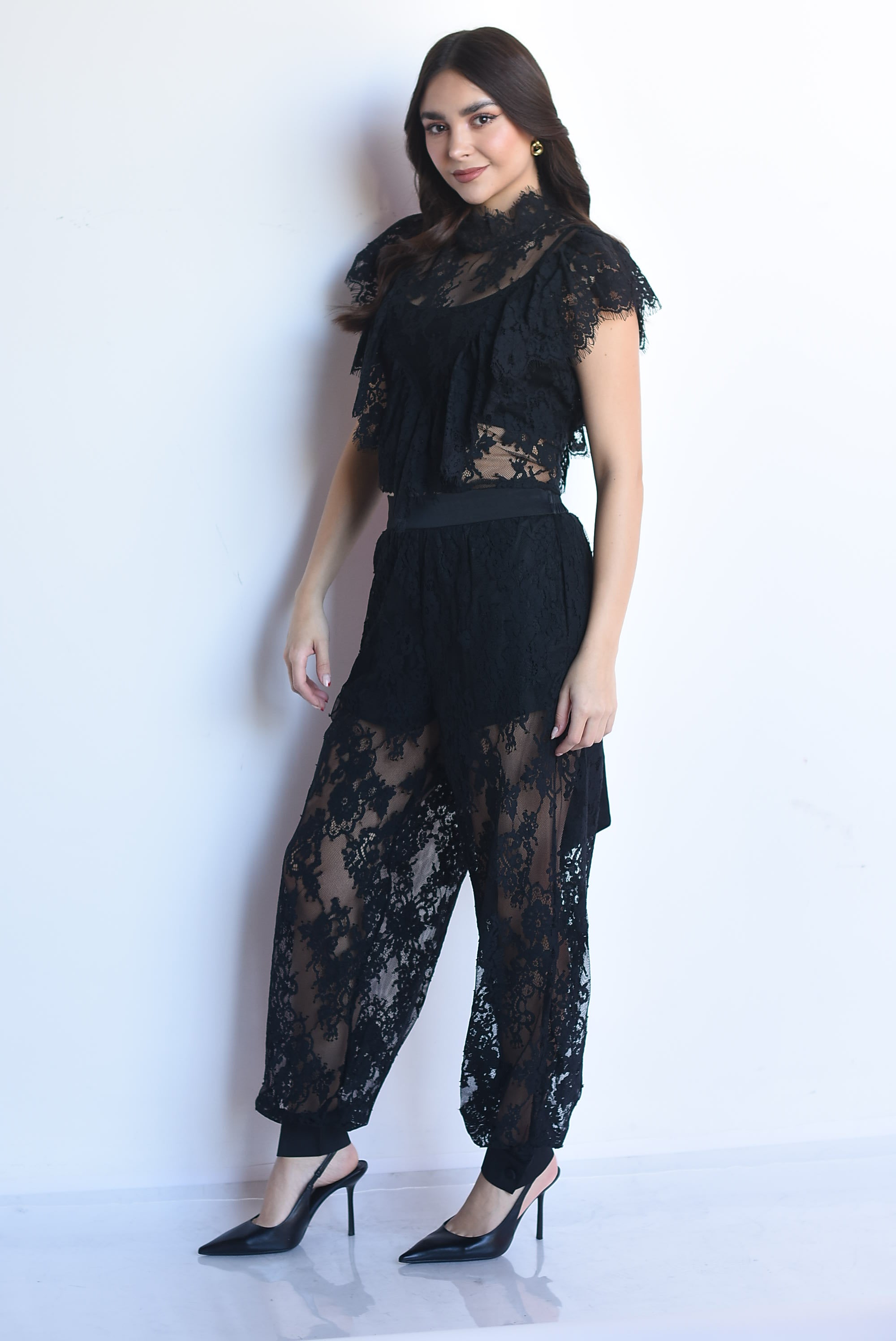 Set Pantalón globo y Blusa cinta encaje