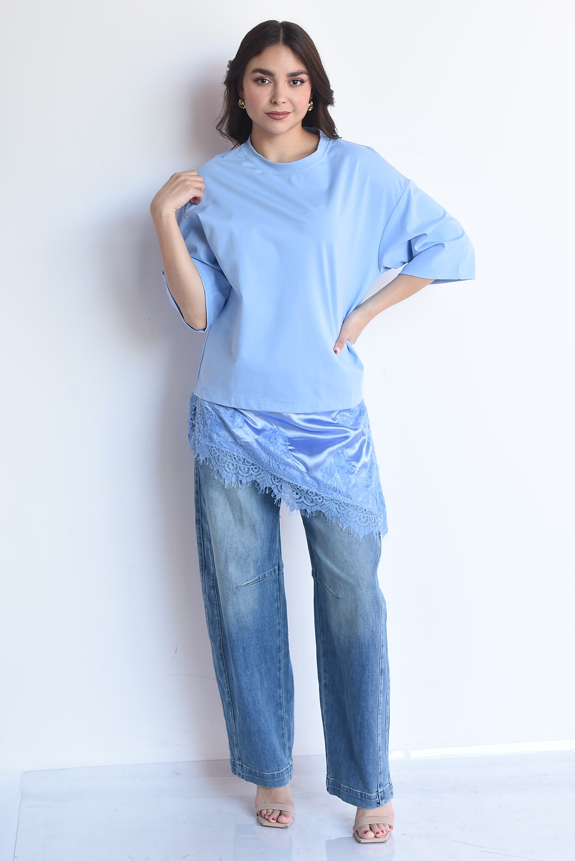 T-shirt dress con lencero asimétrico