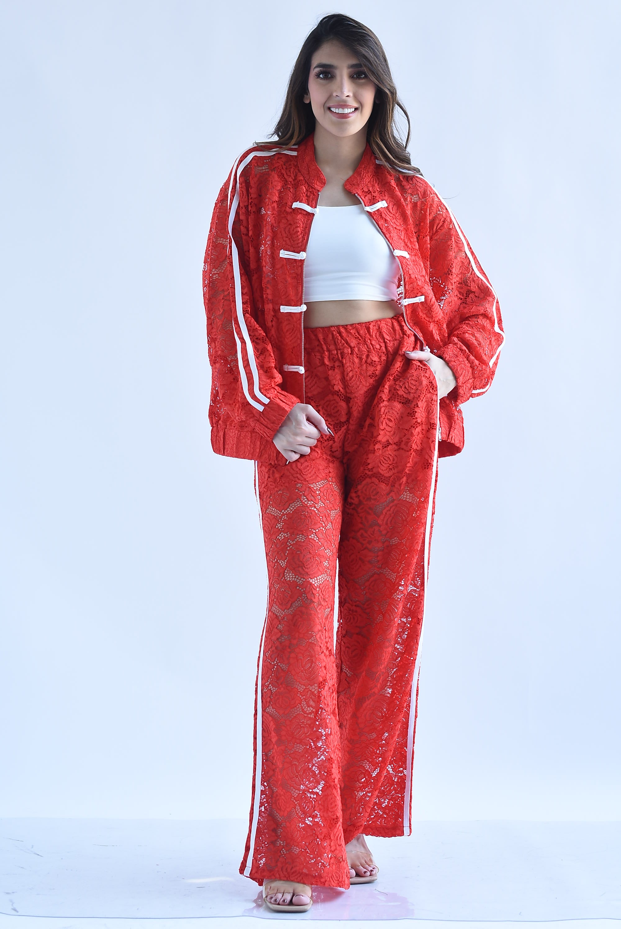 Set Pantalón y Chamarra lazos chinos track encaje