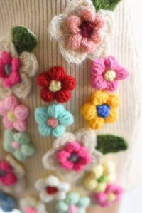 Fashion Styled Set de Falda, Top y Chamarra flores crochet