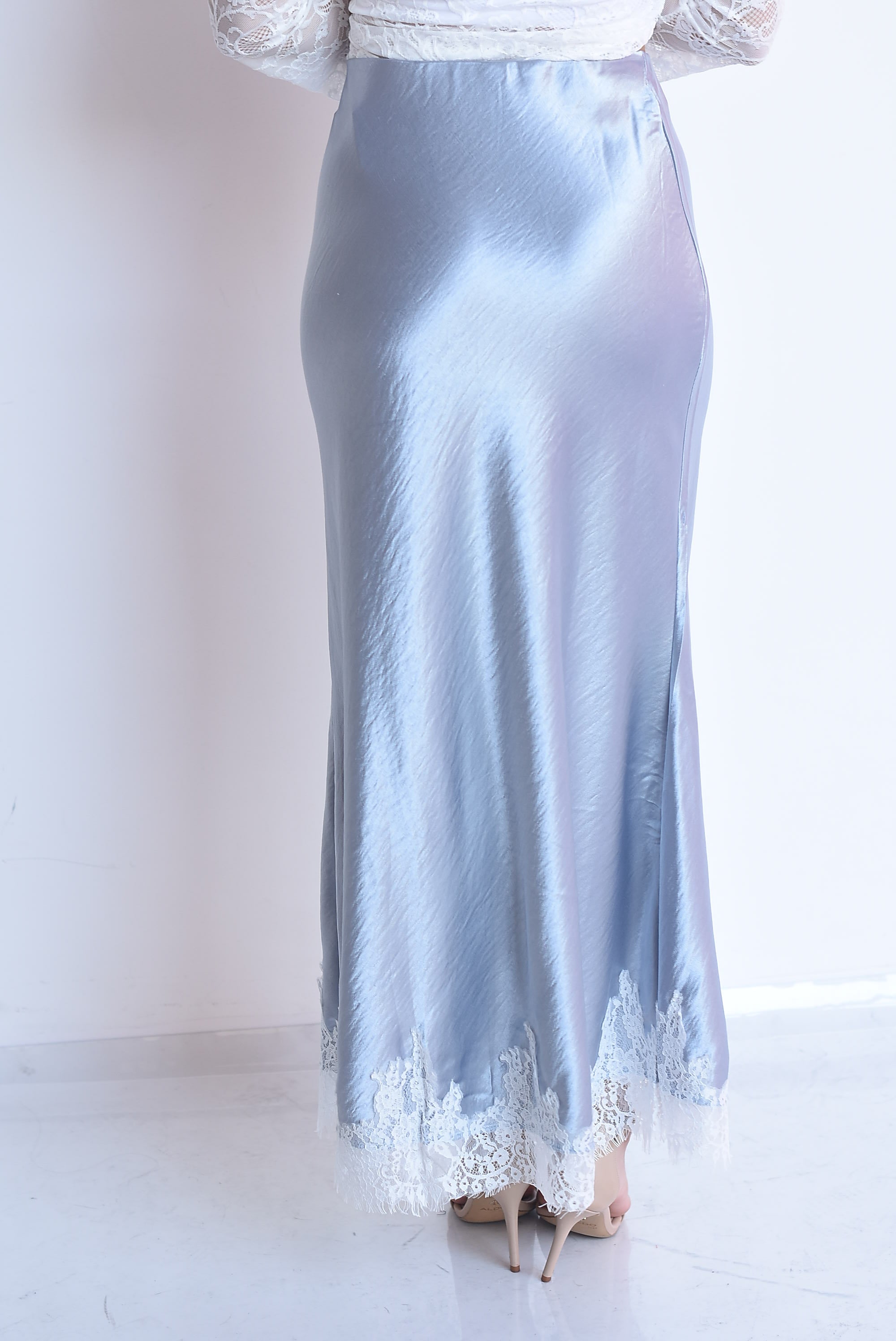 Falda lencera filo encaje