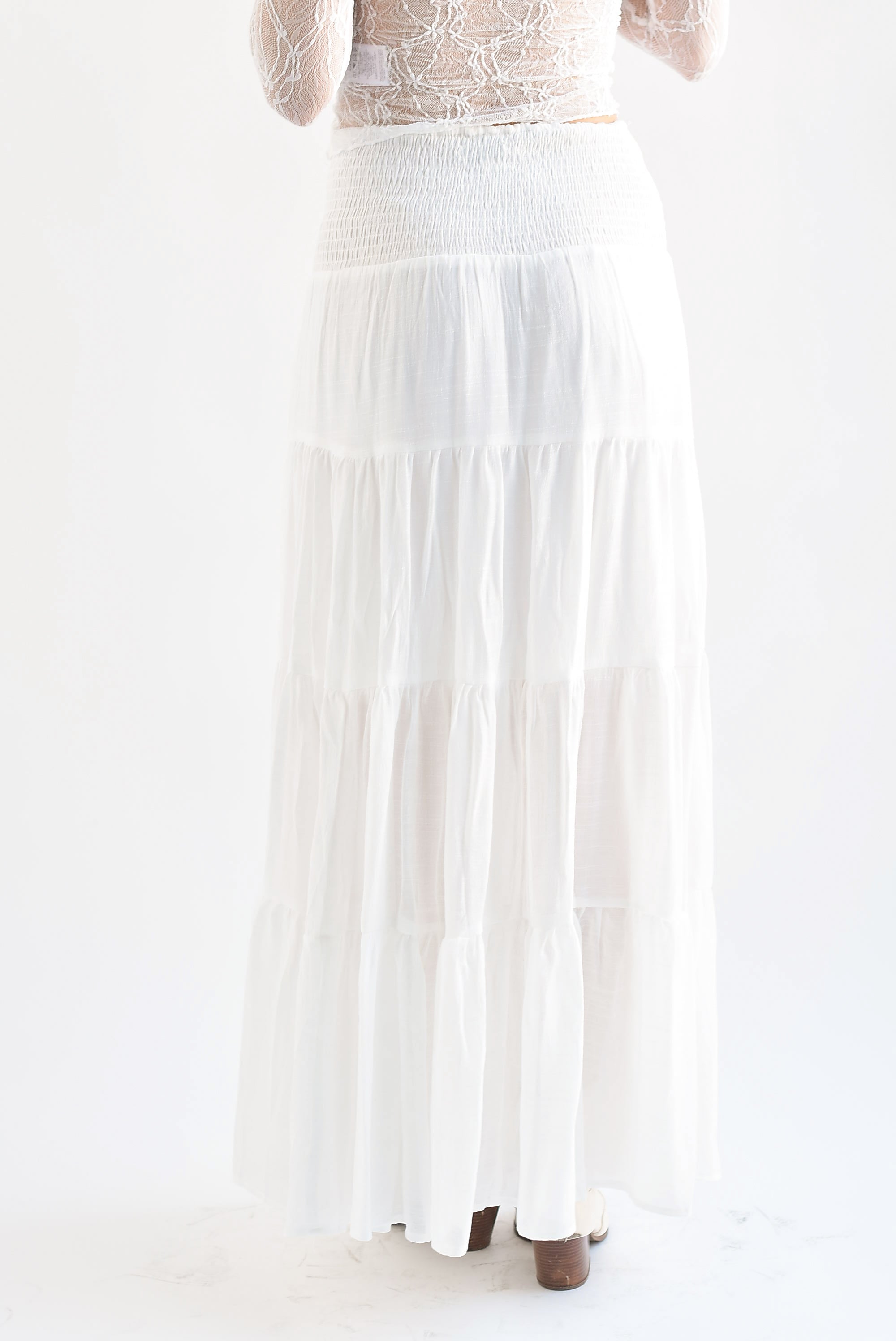 Falda boho pretina elástica Blanca