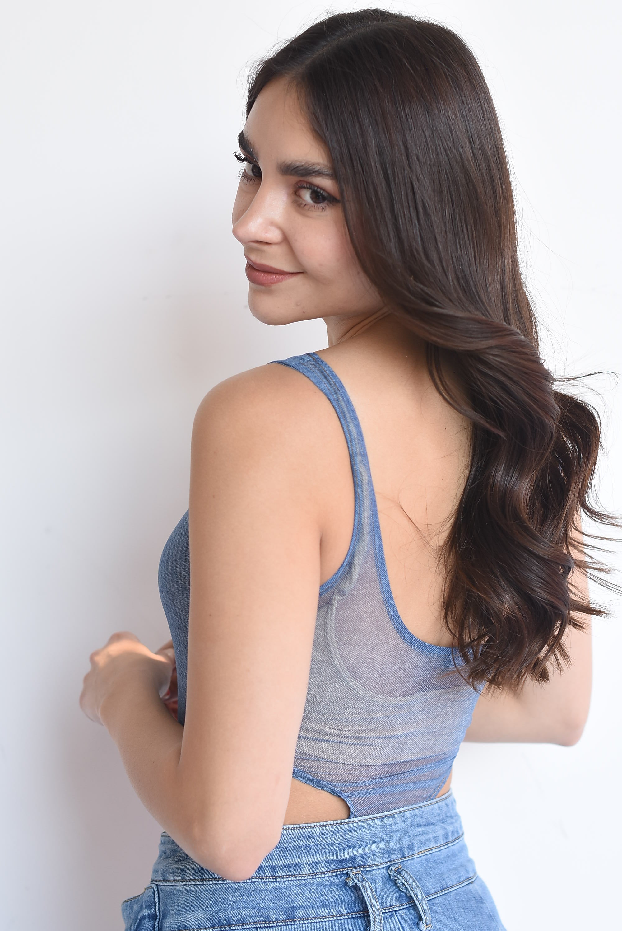 Body mesh tiro alto fake denim