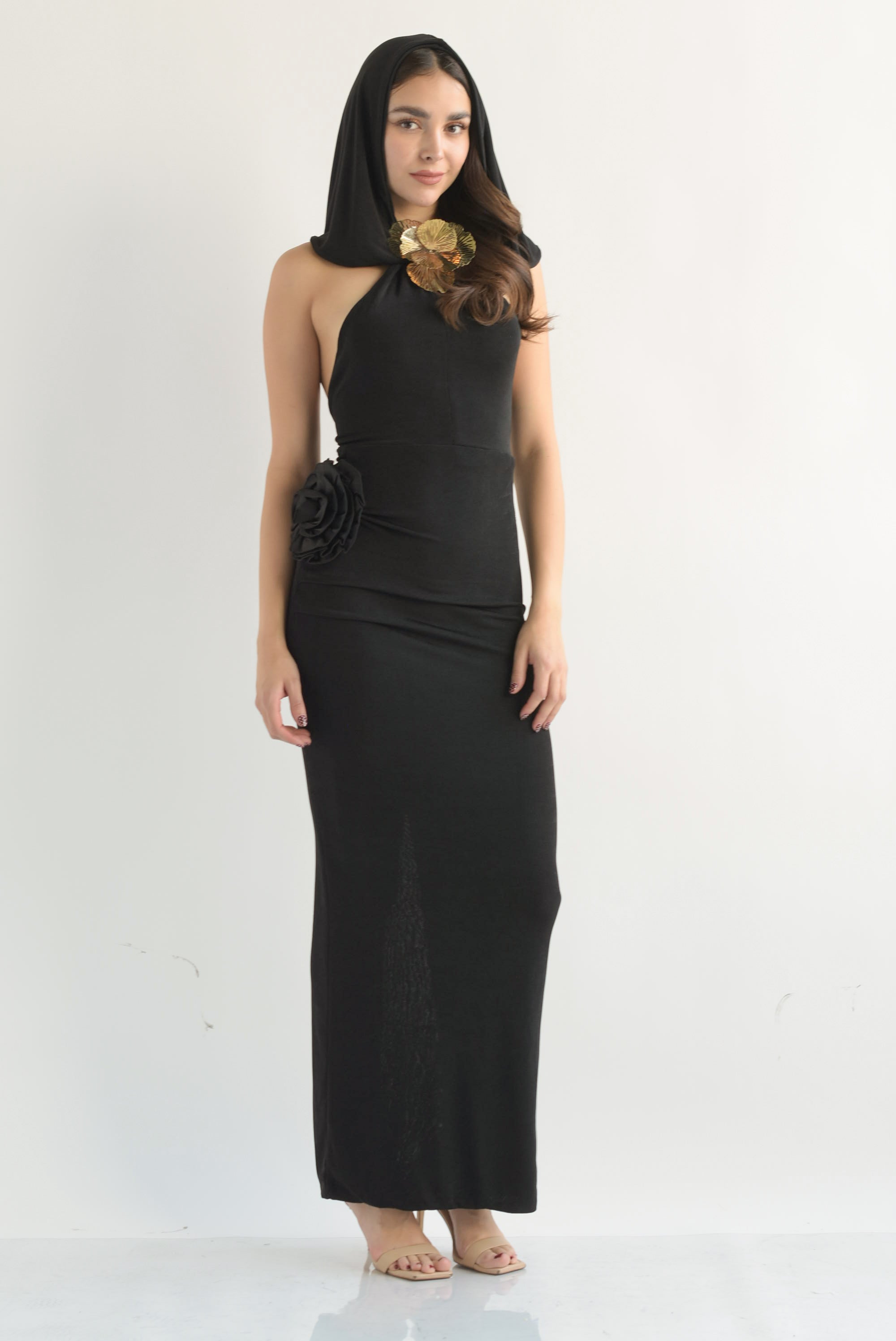 Vestido largo halter con balaclava Negro