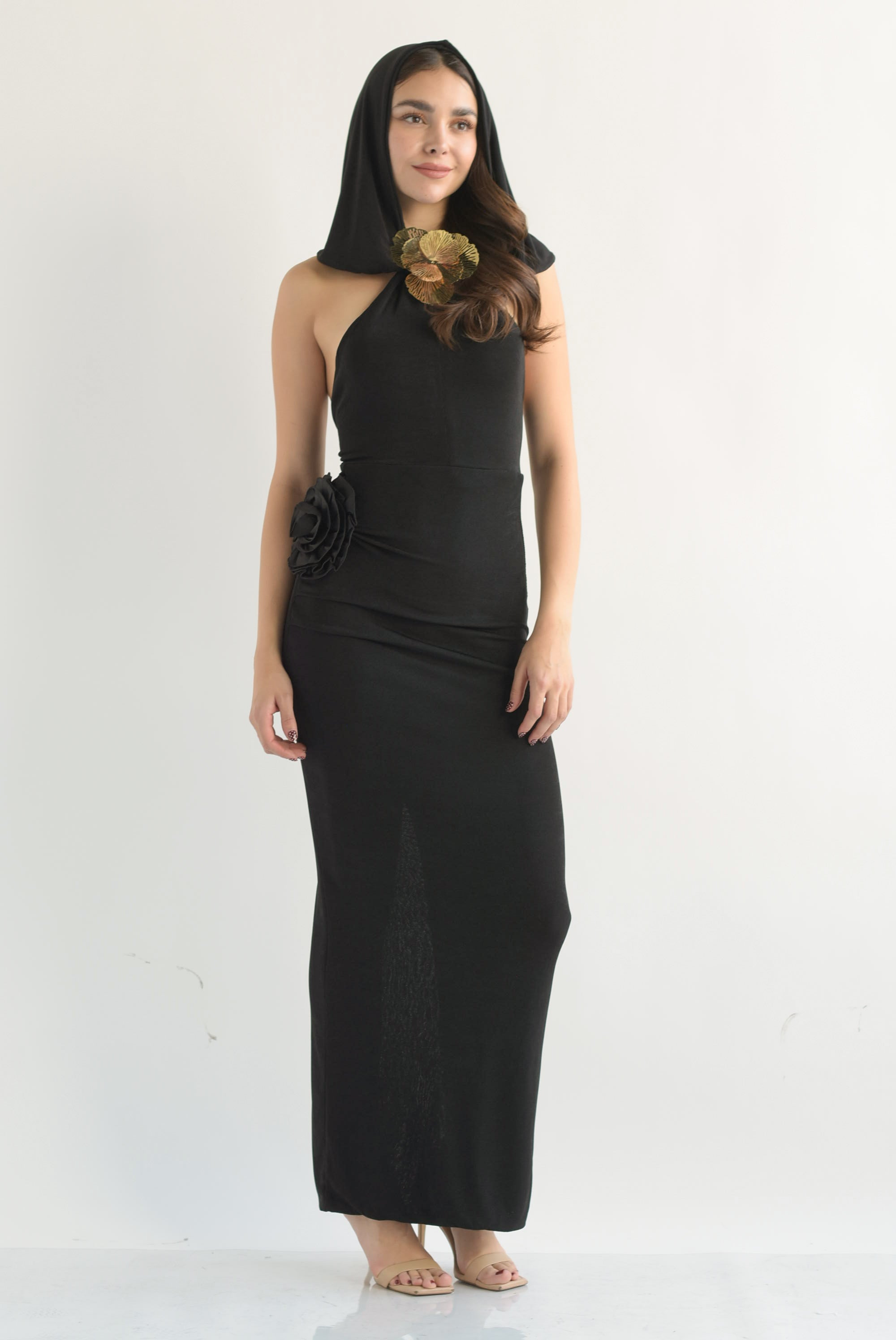 Vestido largo halter con balaclava Negro