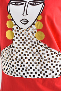 Fashion Styled T-Shirt rostro aretes y collarín Rojo