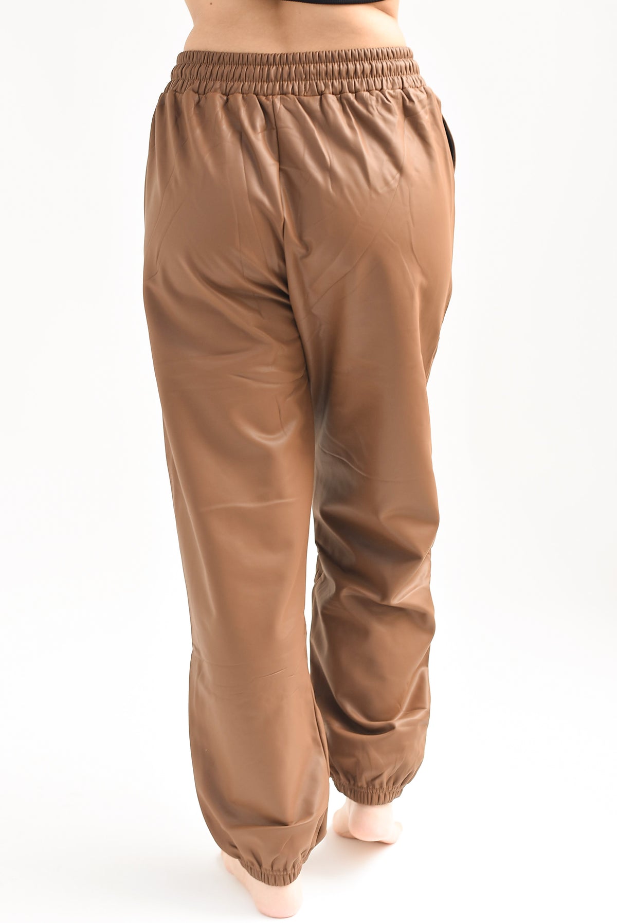 Jogger vinipiel afelpado Camel
