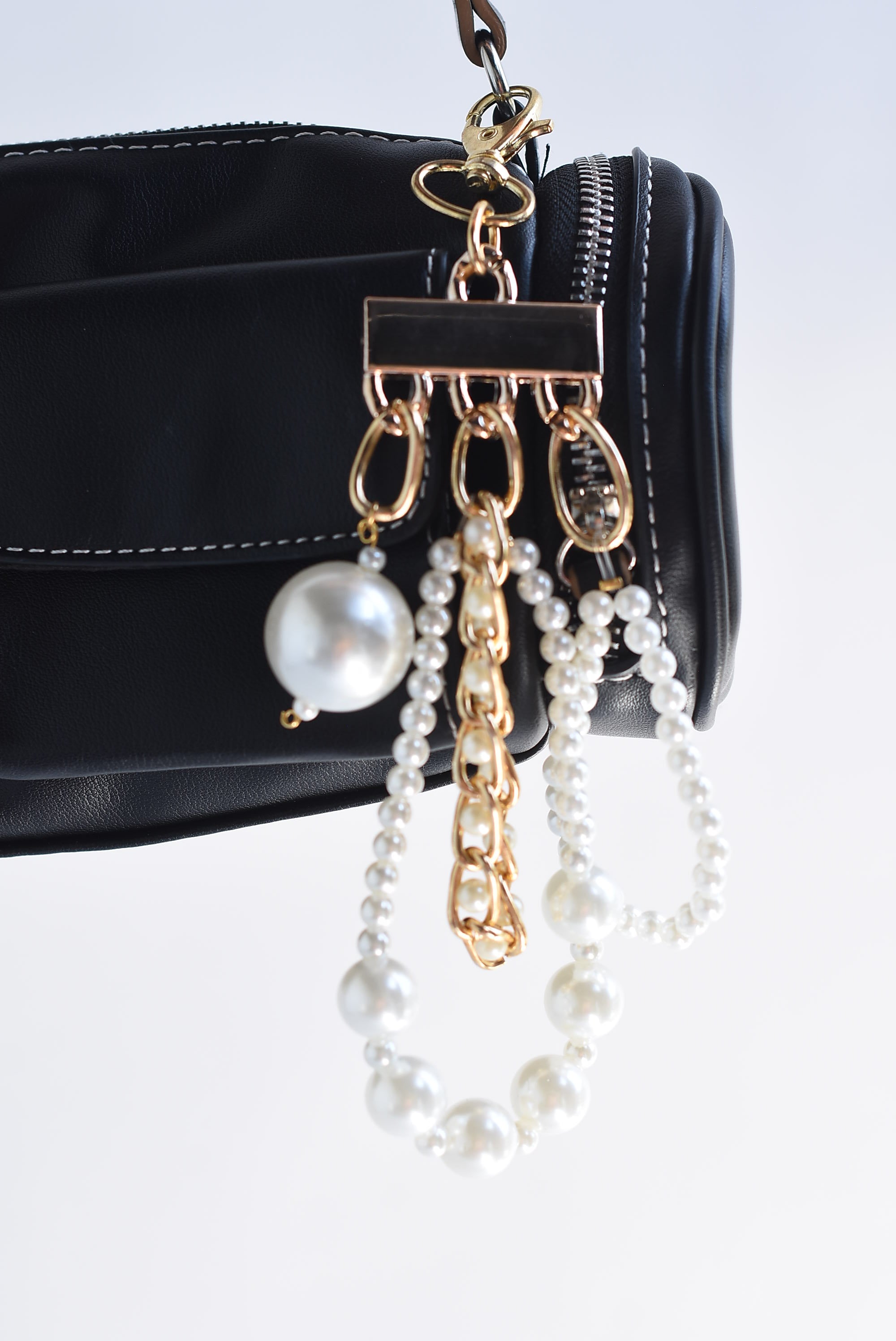Charm perlas