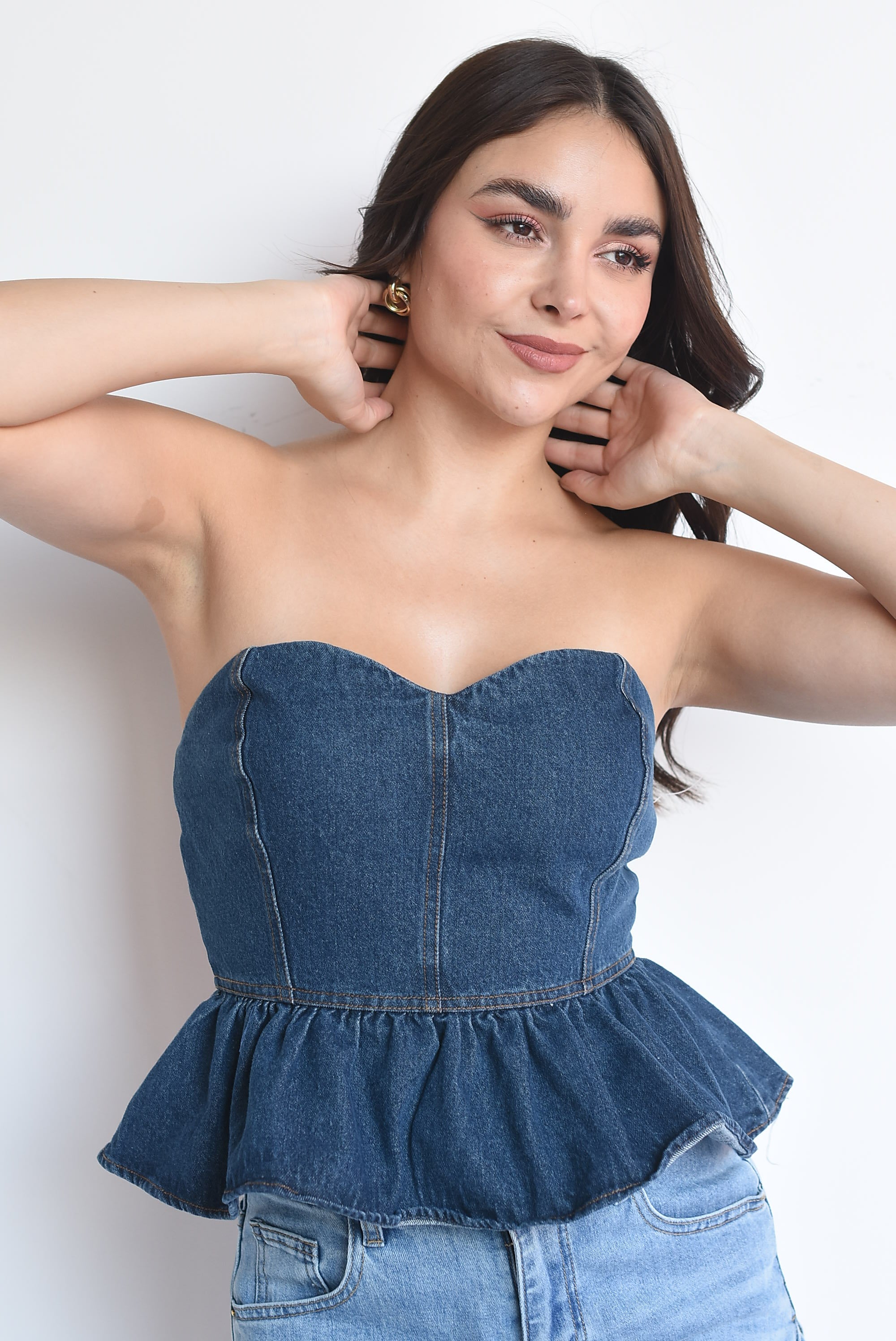 Top stapless peplum denim