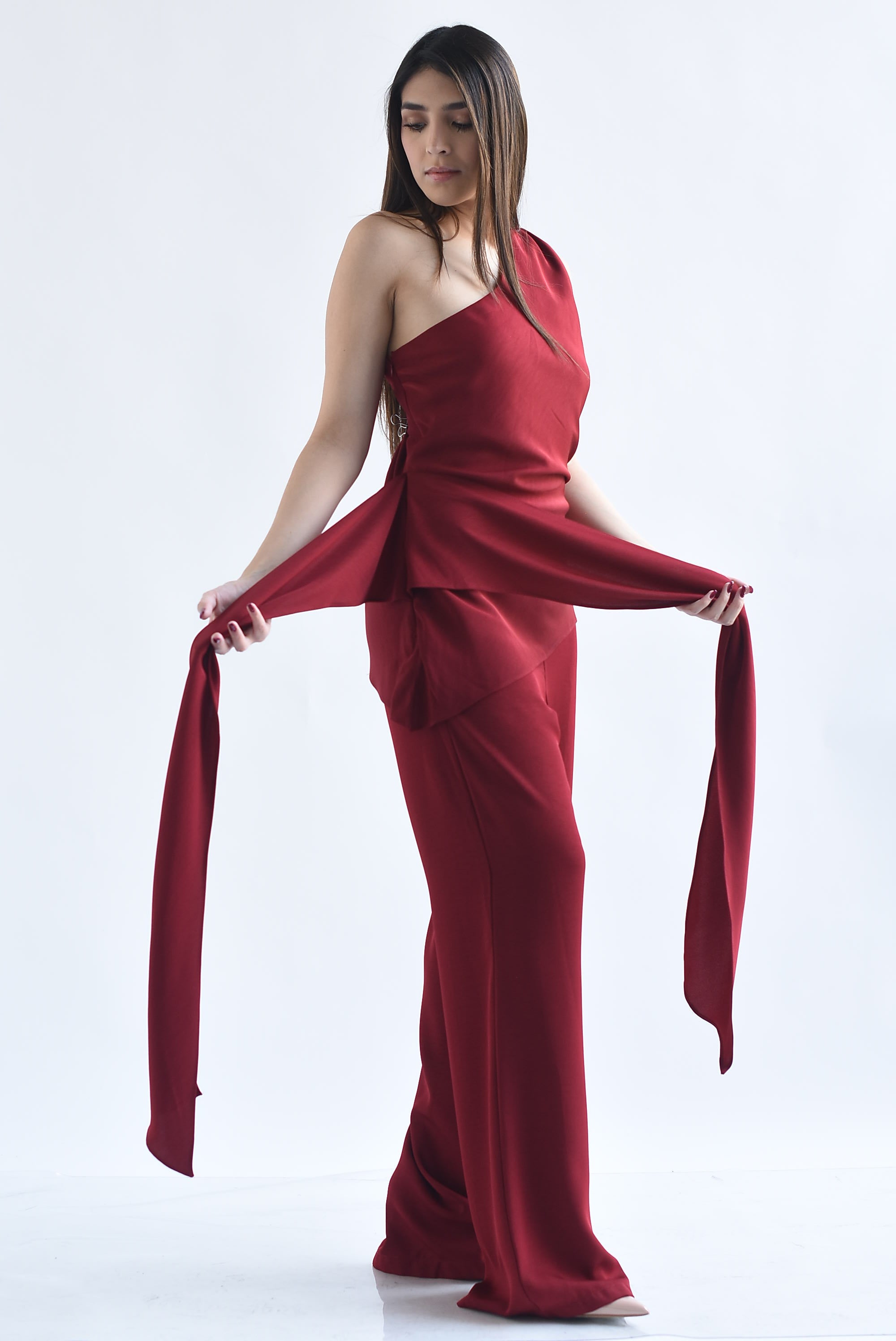 Jumpsuit asimétrico cinta