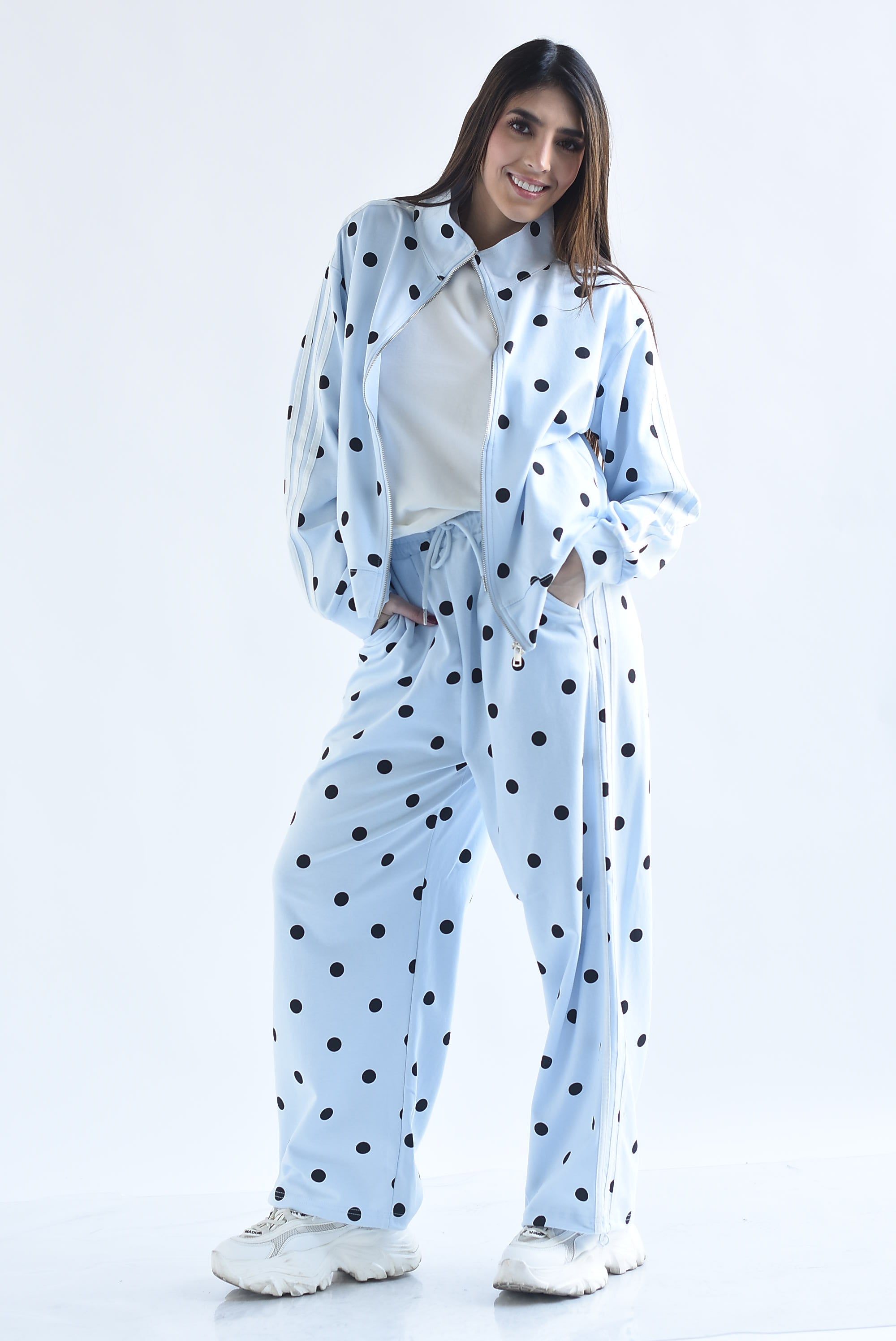Set Pantalón y Chamarra track polka dots