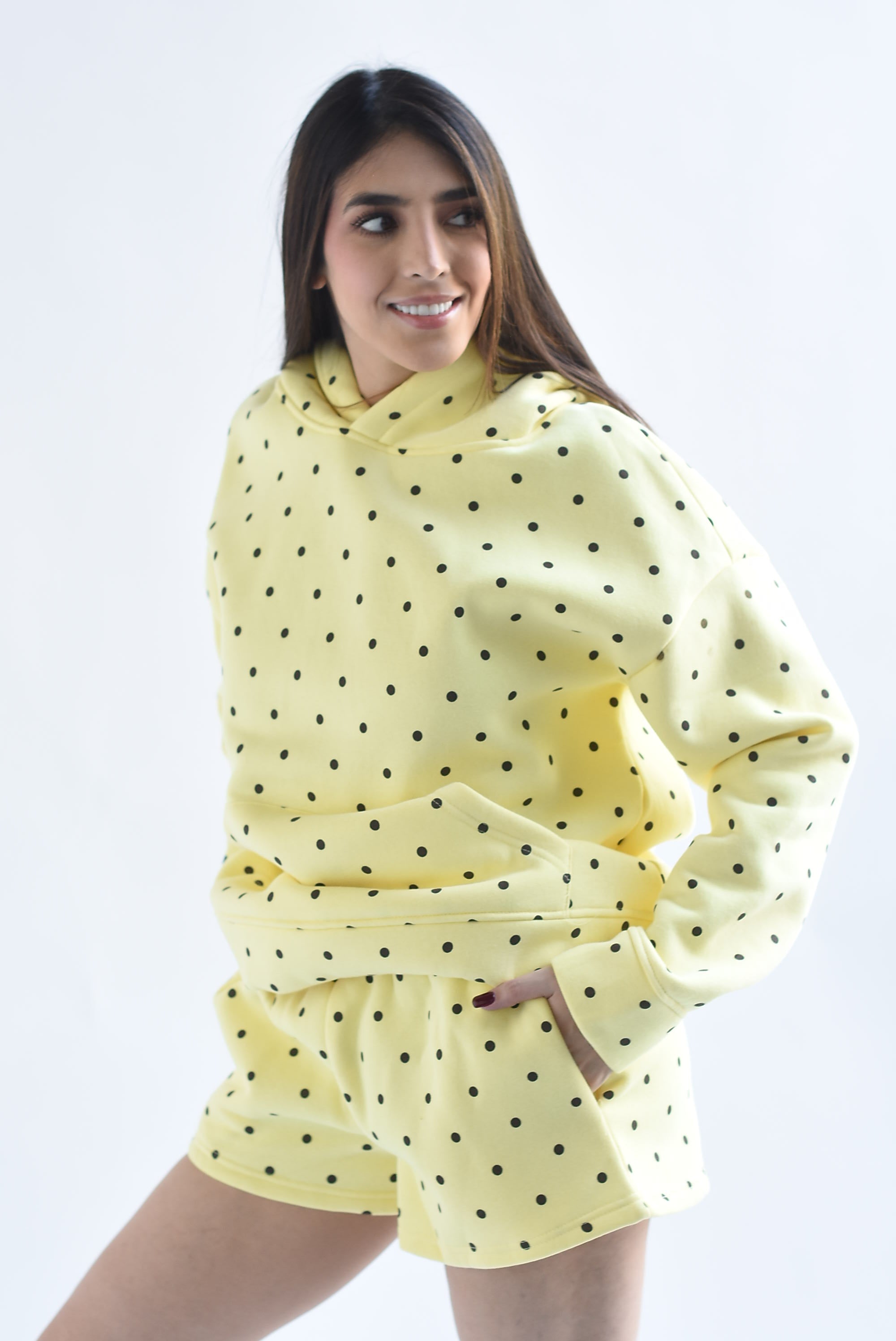 Set Short y Hoodie polka dots