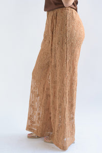Fashion Styled Pantalón wide encaje Camel