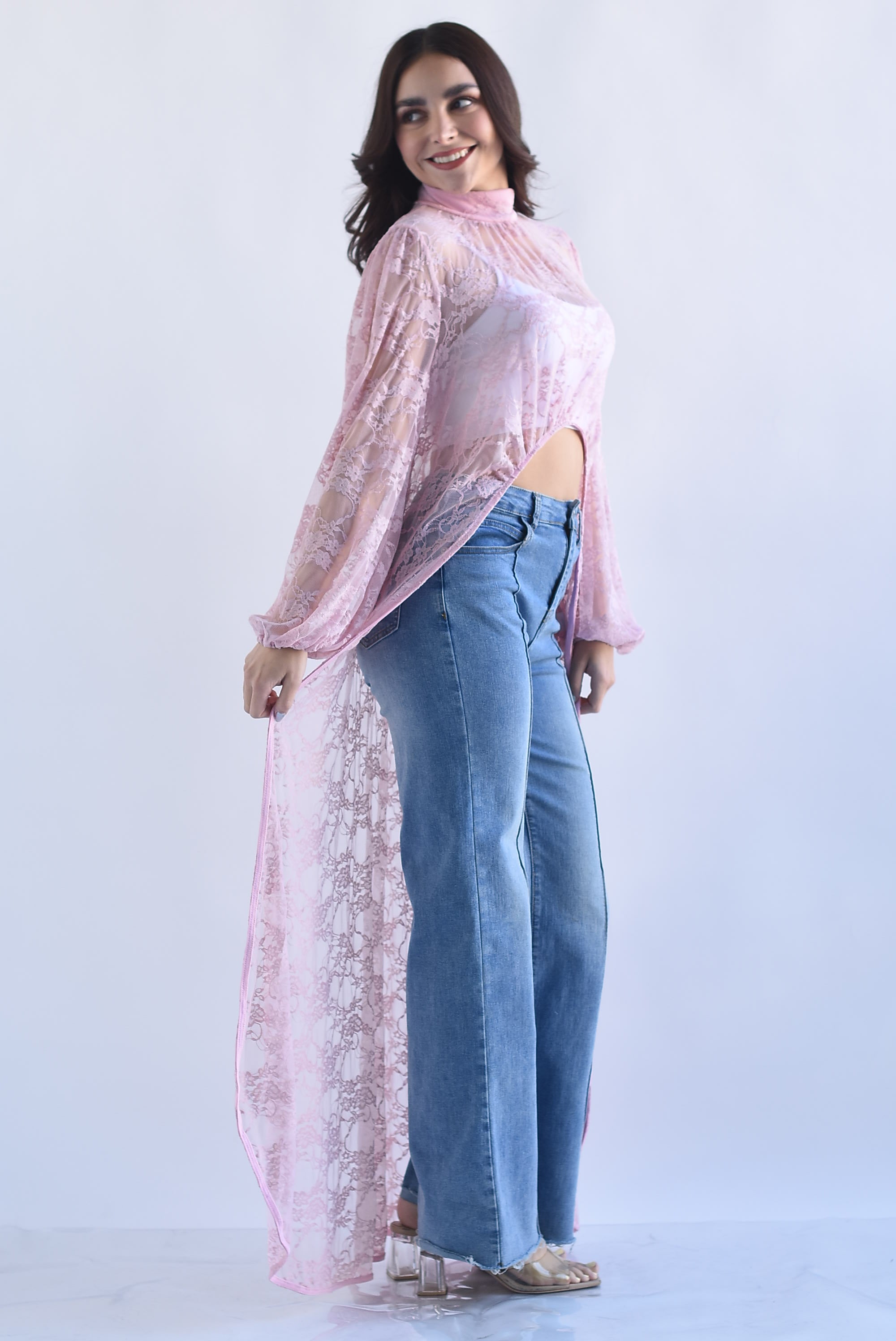 Maxi blusa asimétrica encaje