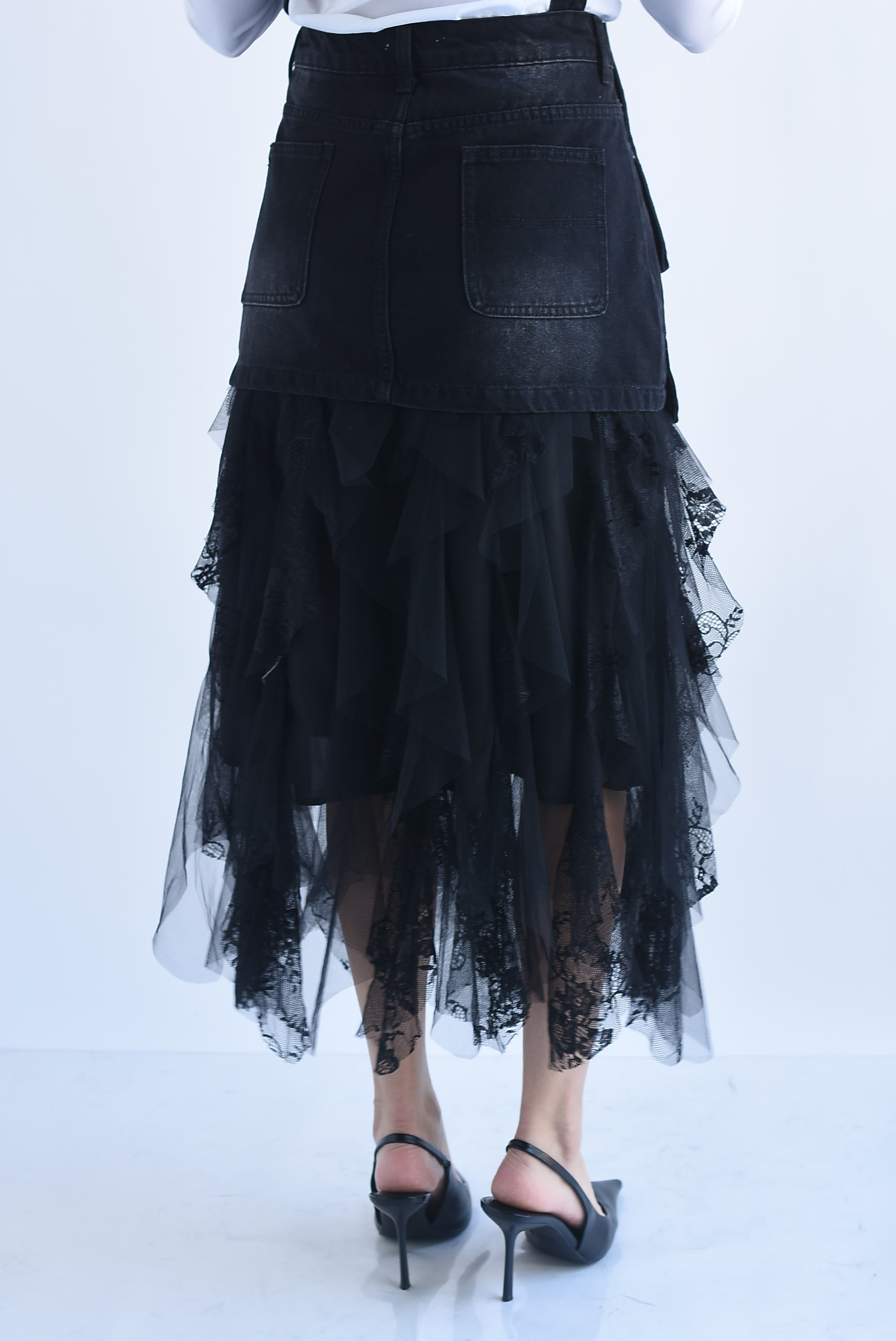 Falda tulle con falda denim en sobreposición