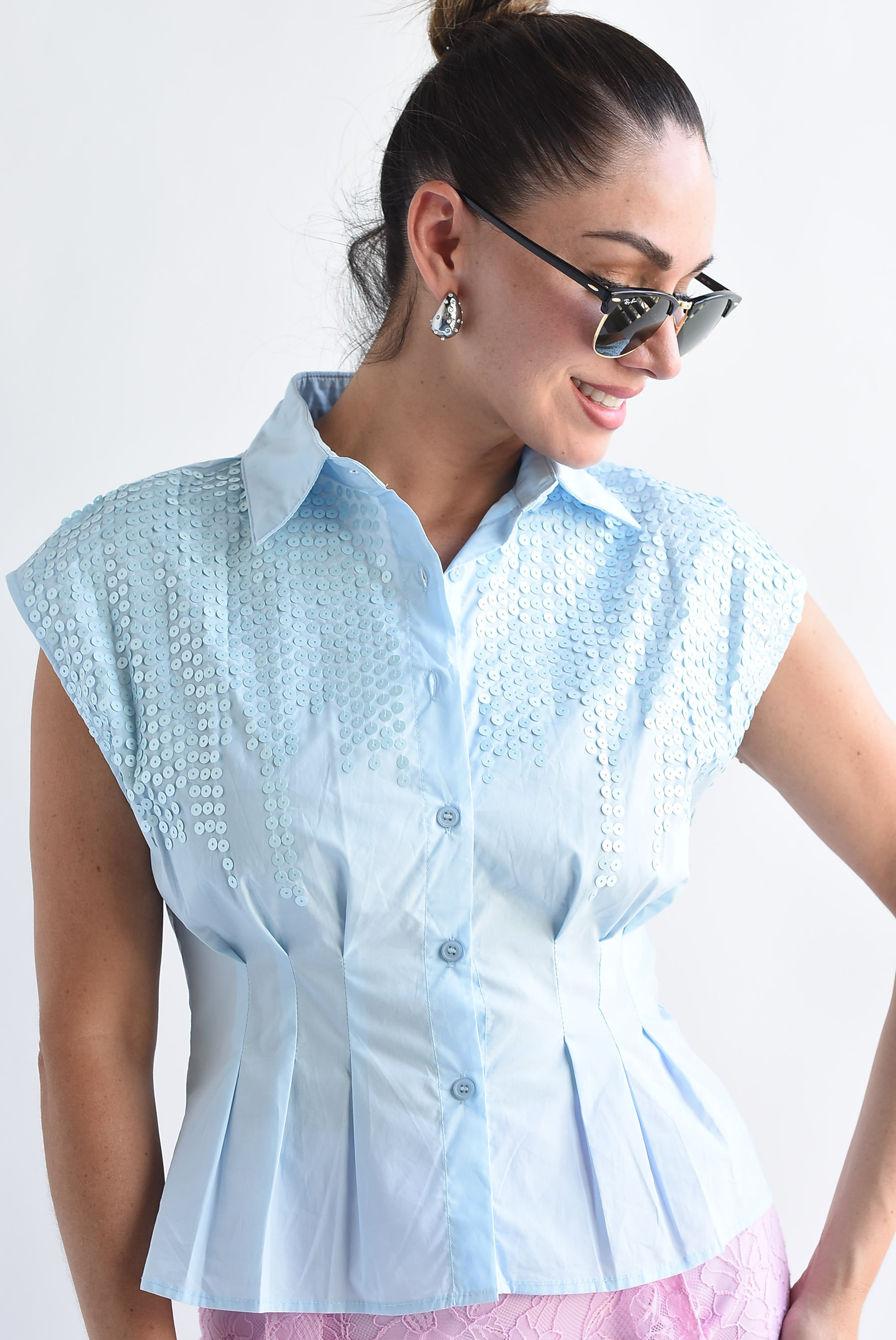 Blusa pinzas cintura lentejuelas mate Azul Baby