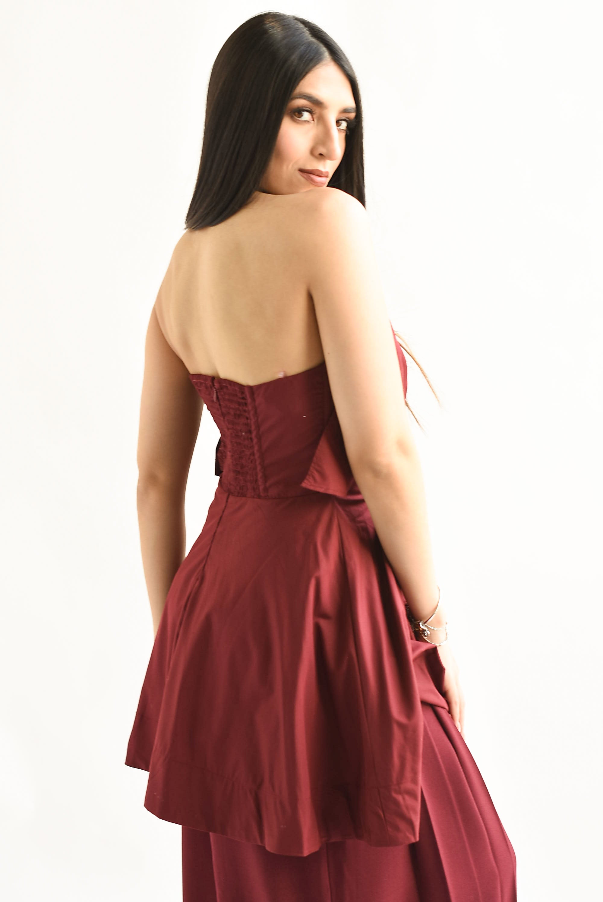 Blusa Strapless drapeado Vino