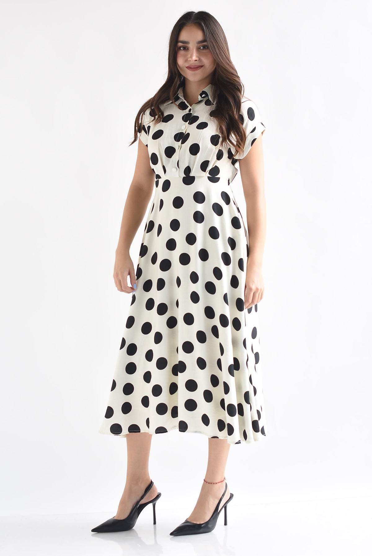 Vestido midi lunares