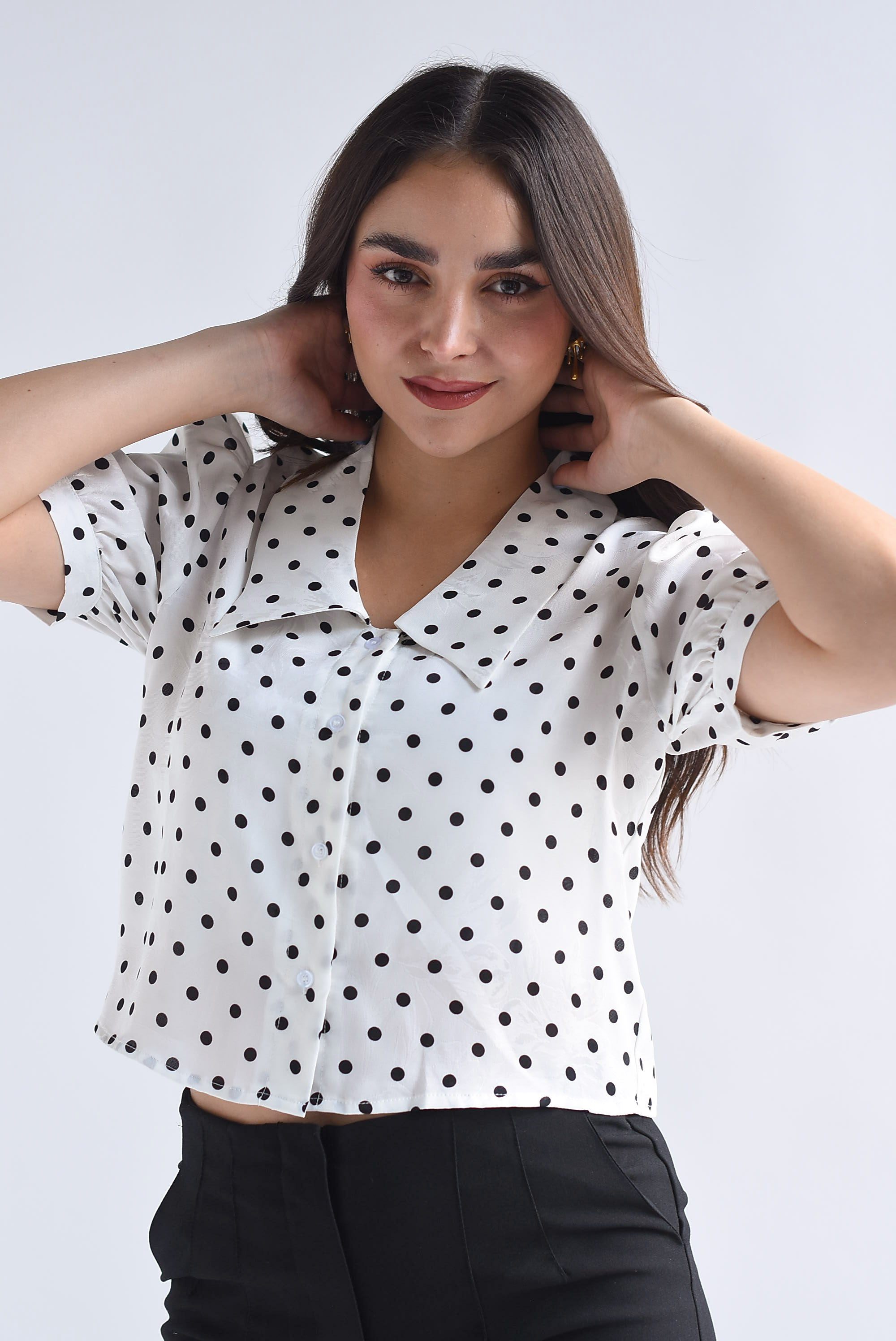 Blusa manga globo polka dots y flores