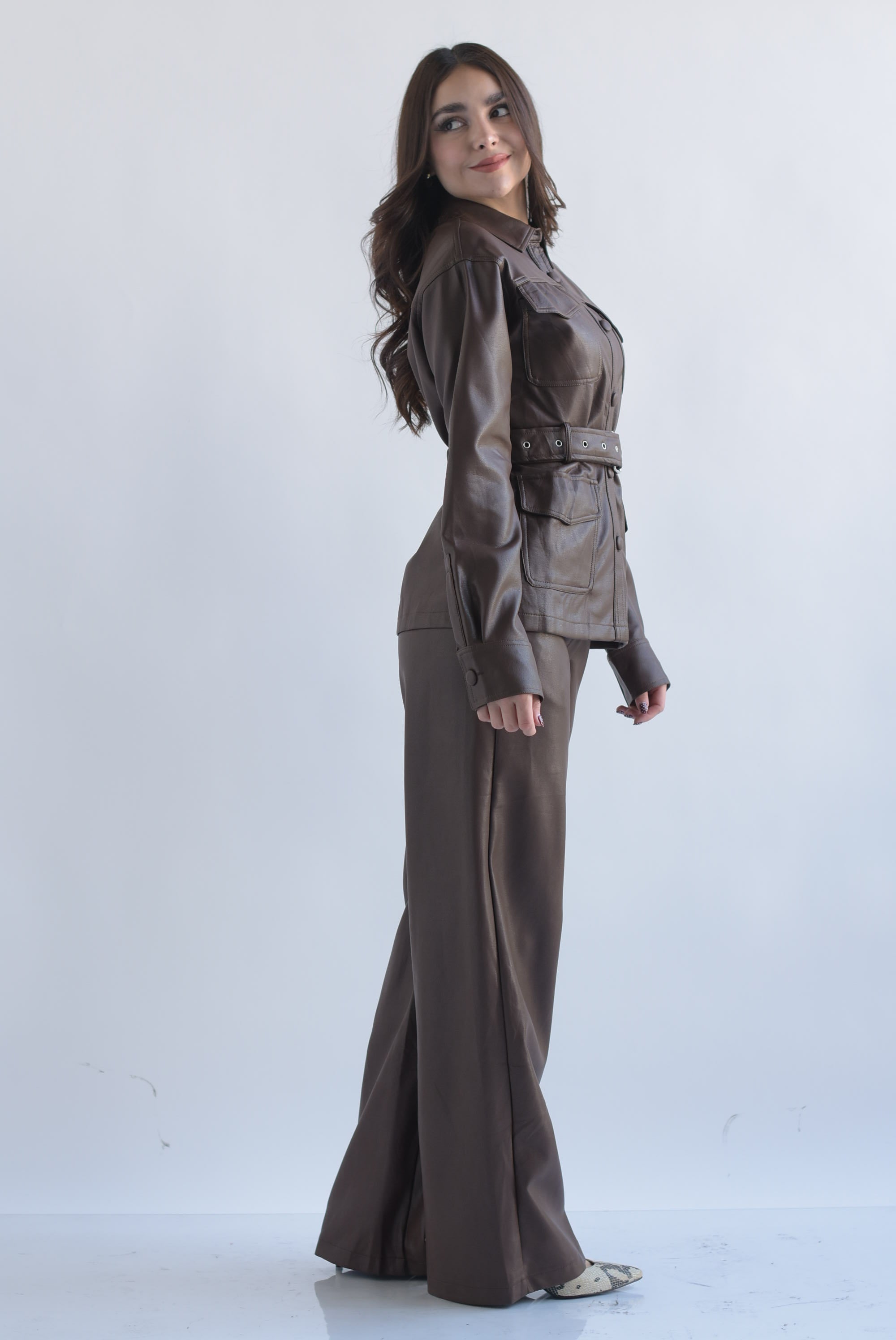 Set Pantalón y Blazer cargo vinipiel Espresso