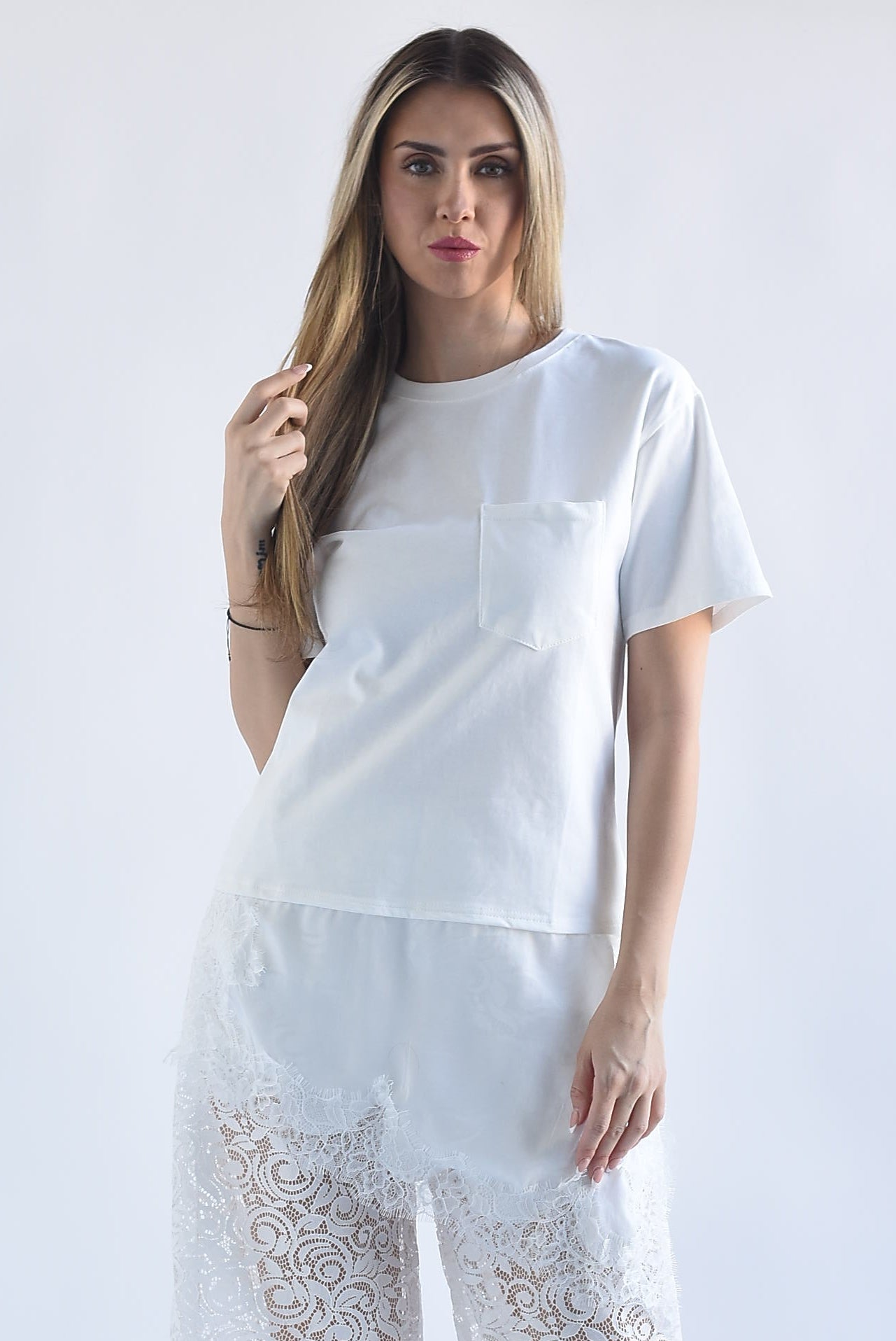 T-Shirt con lencero asimétrico