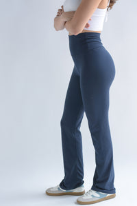 Fashion Styled Pantalón flare pretina ancha deportivo Azul Marino