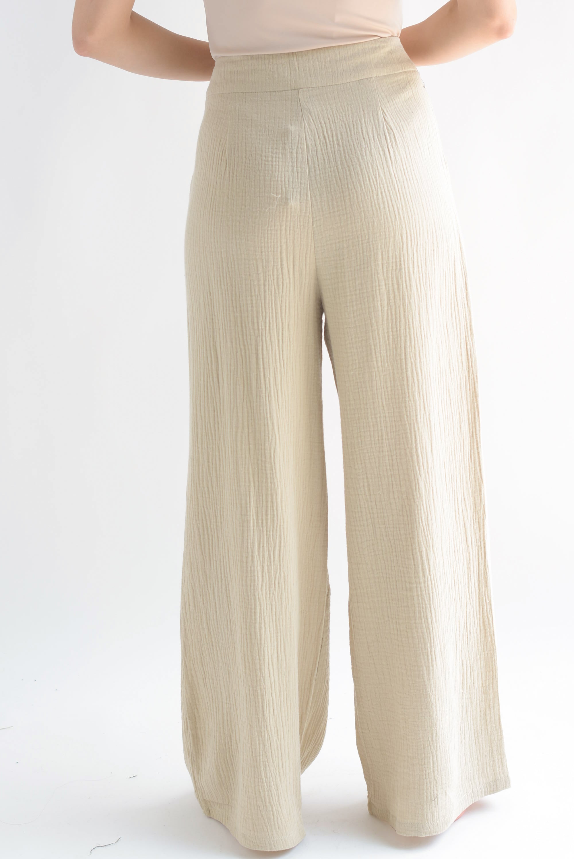 Pantalón wide tipo lino Beige