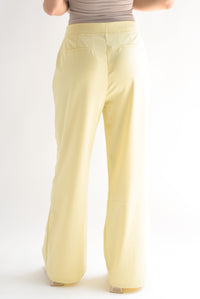 Fashion Styled Pantalón de vestir Amarillo Mantequilla