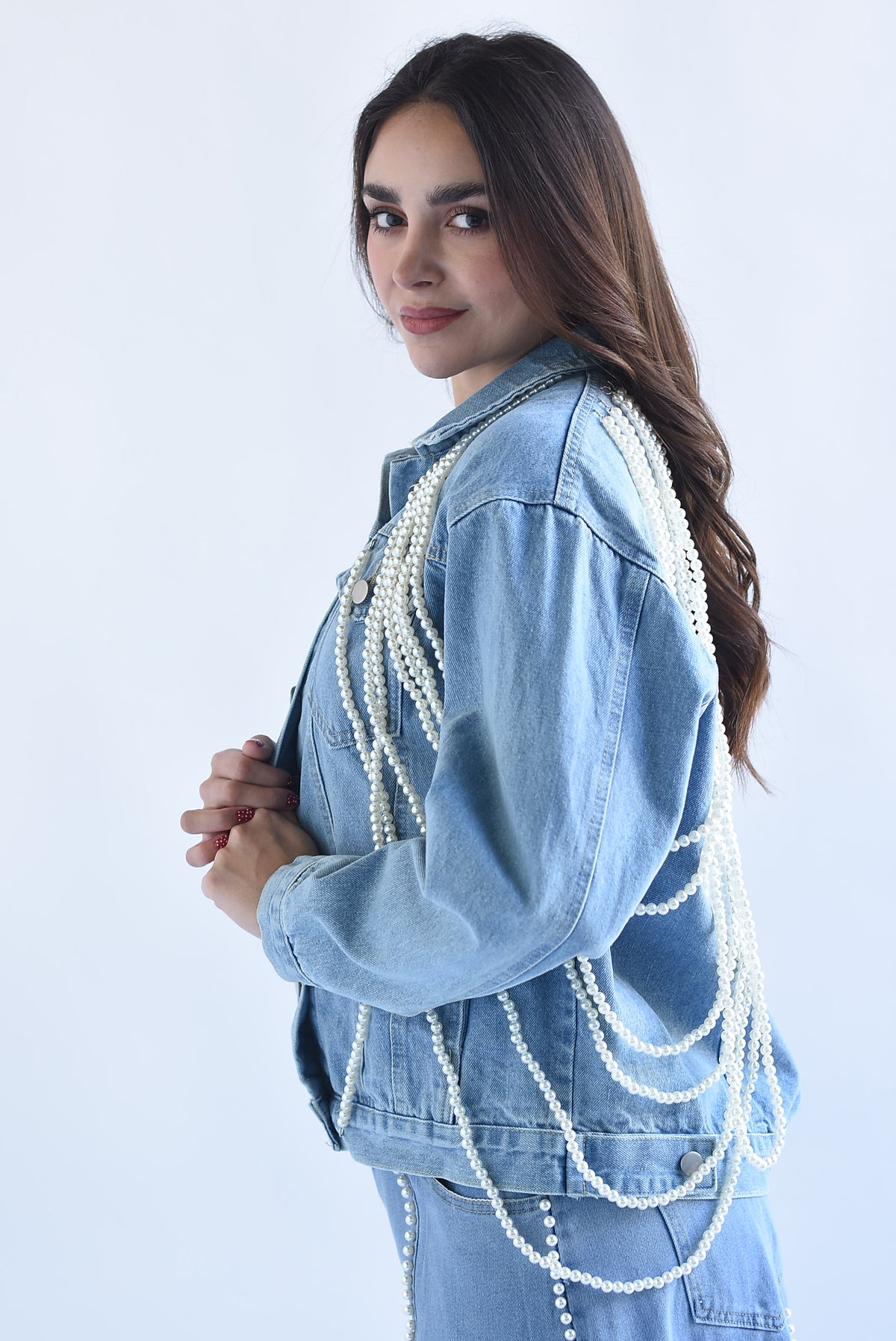 Chamarra Denim flecos perlas