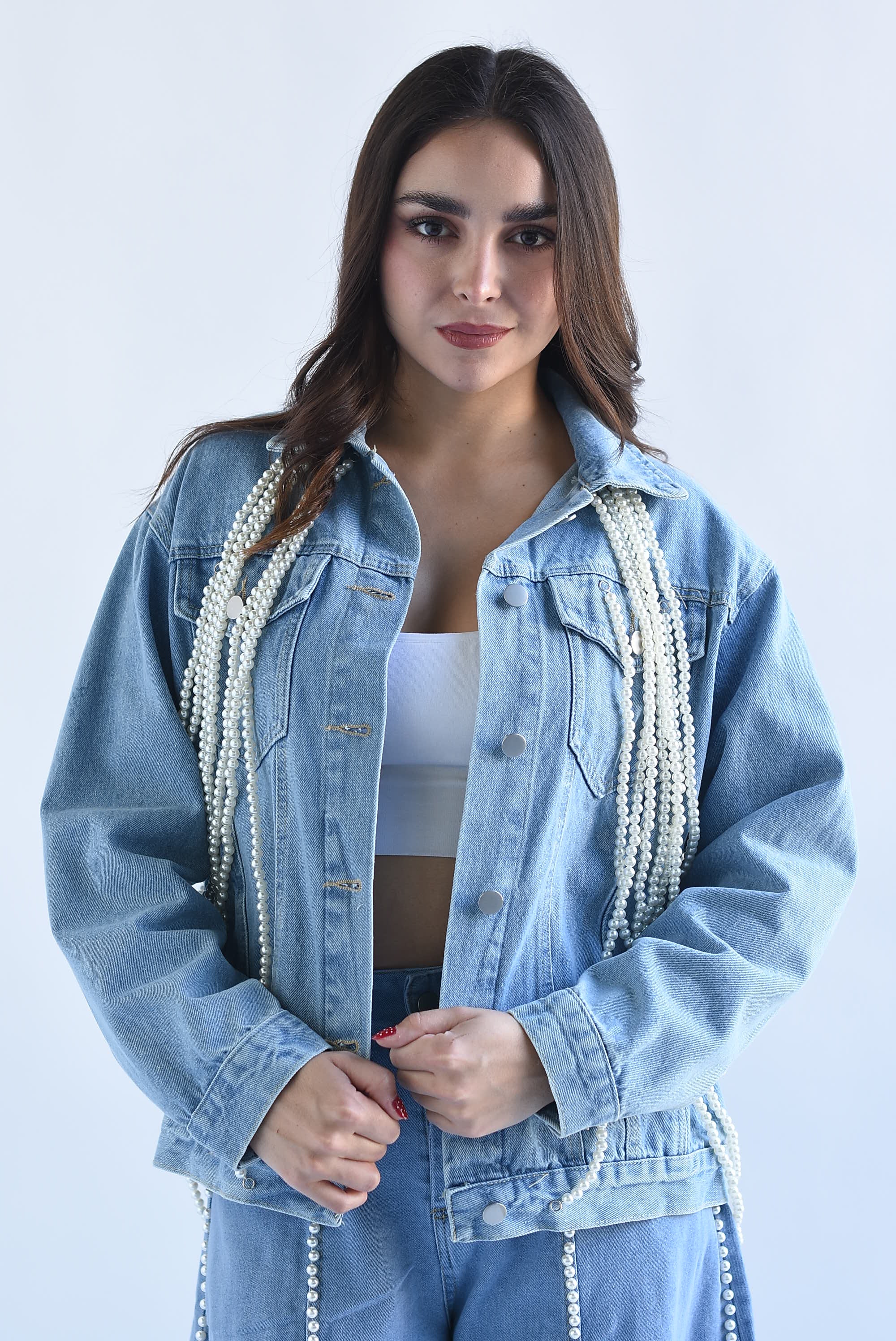 Chamarra Denim flecos perlas