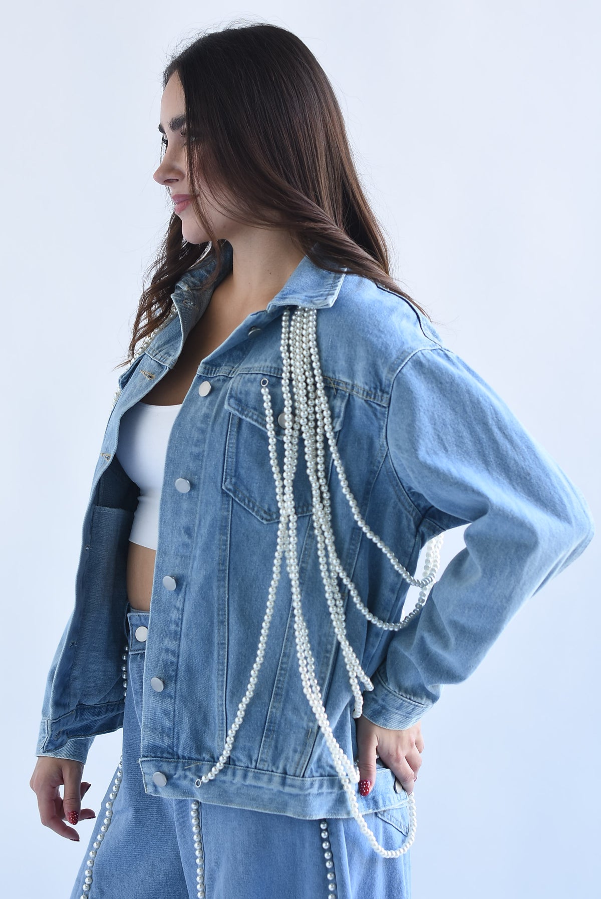Chamarra Denim flecos perlas