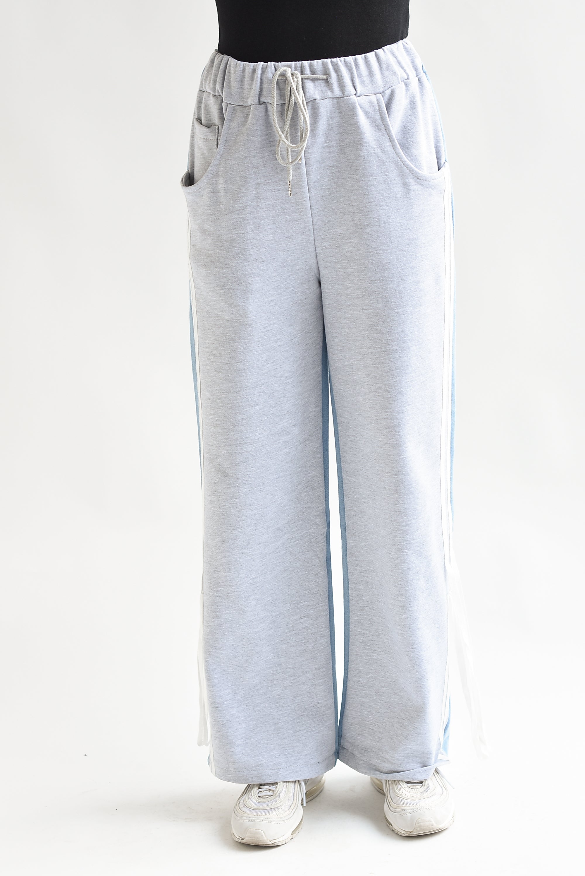 Pantalón track lazos Gris con Denim