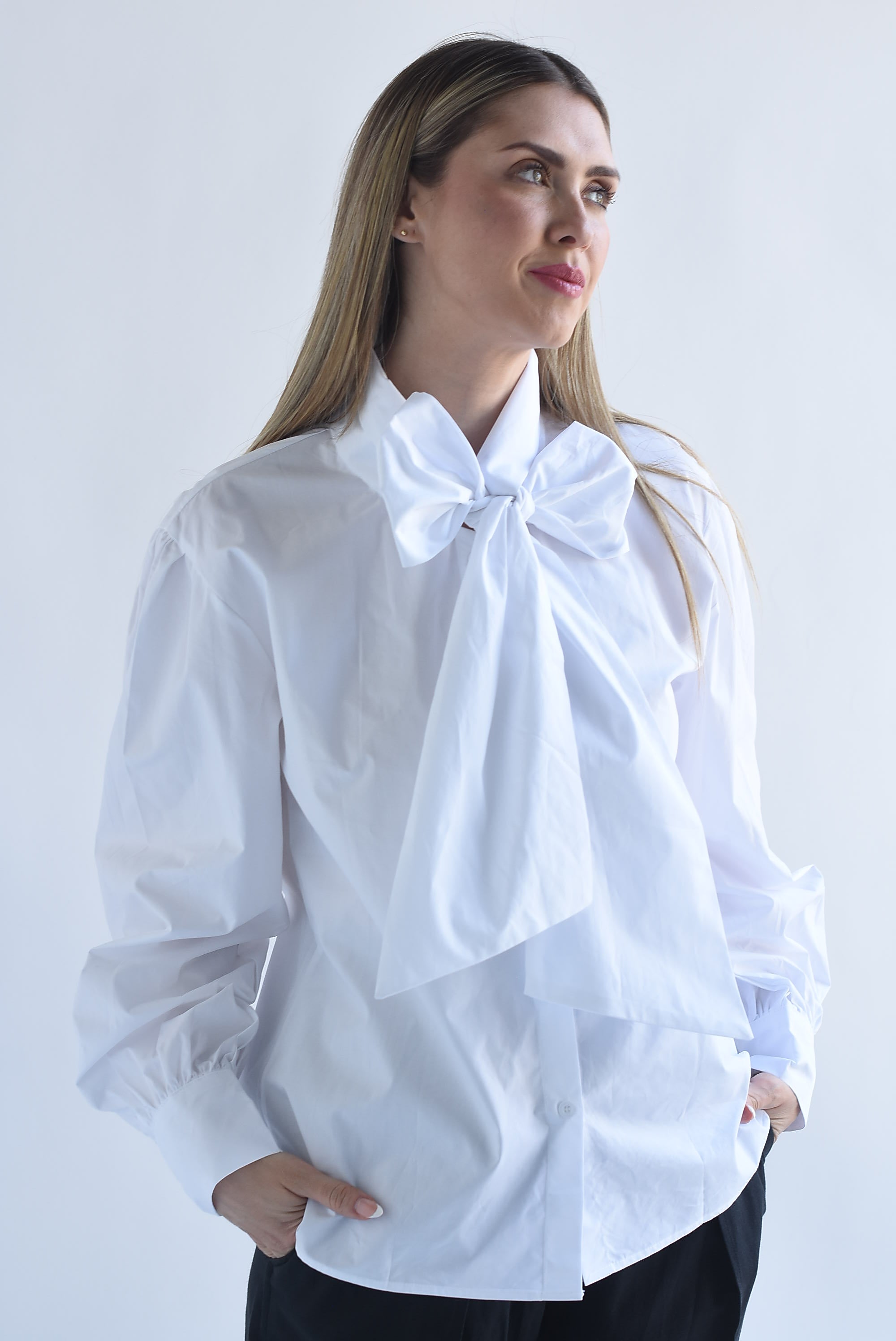 Camisa cuello cinta