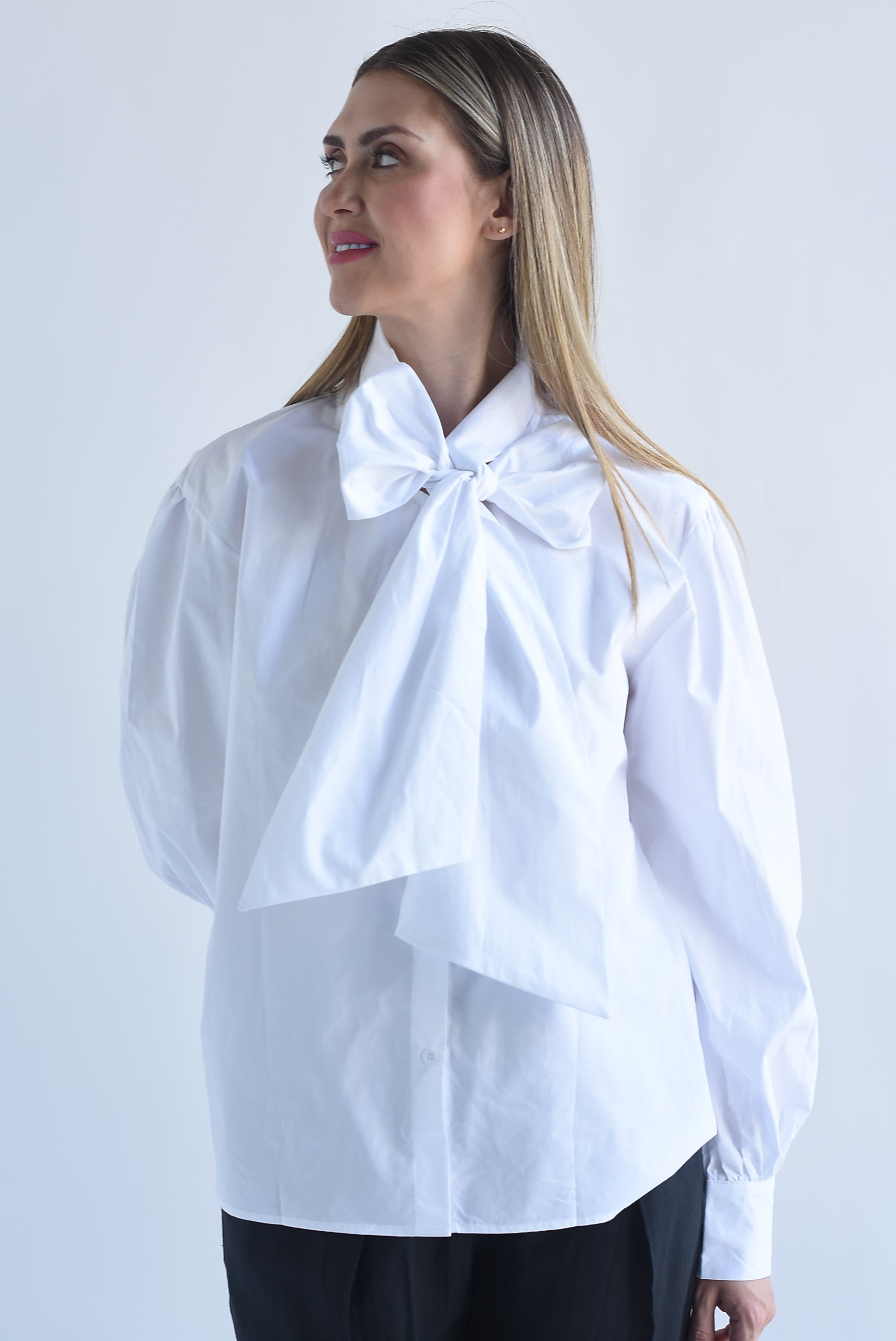 Camisa cuello cinta