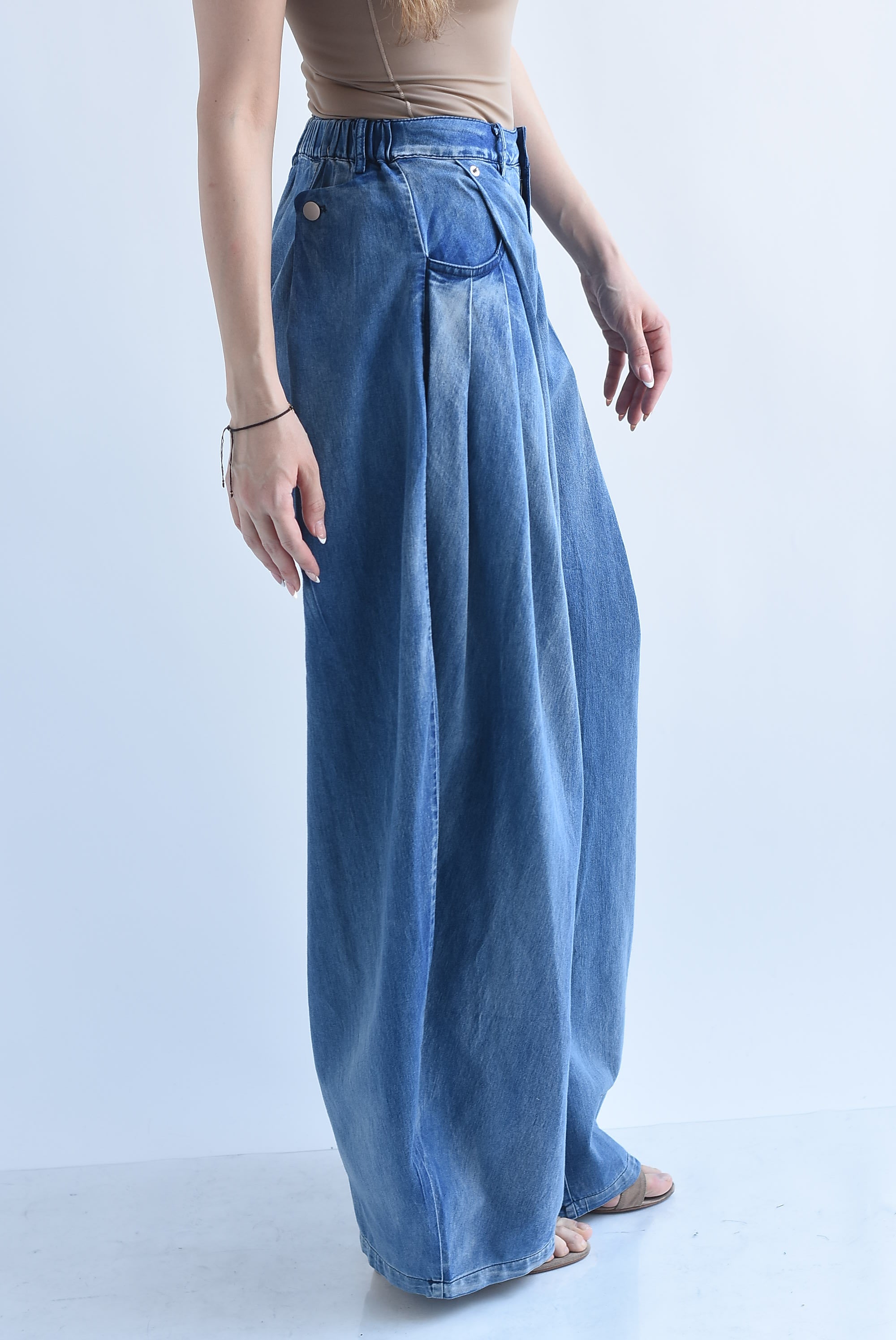 Pantalón globo pinzas Denim