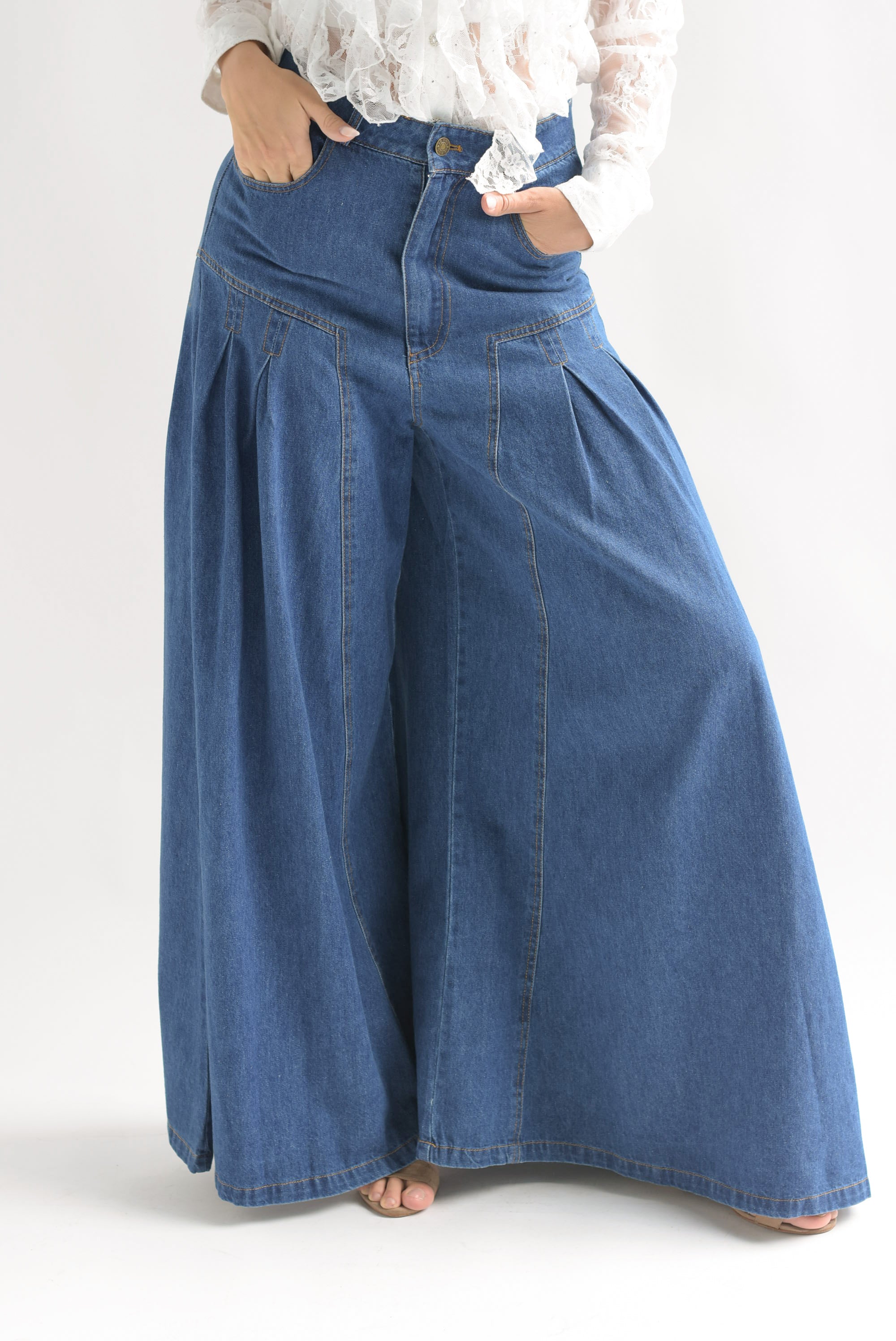 Jeans pata de elefante pinzas Denim Dark