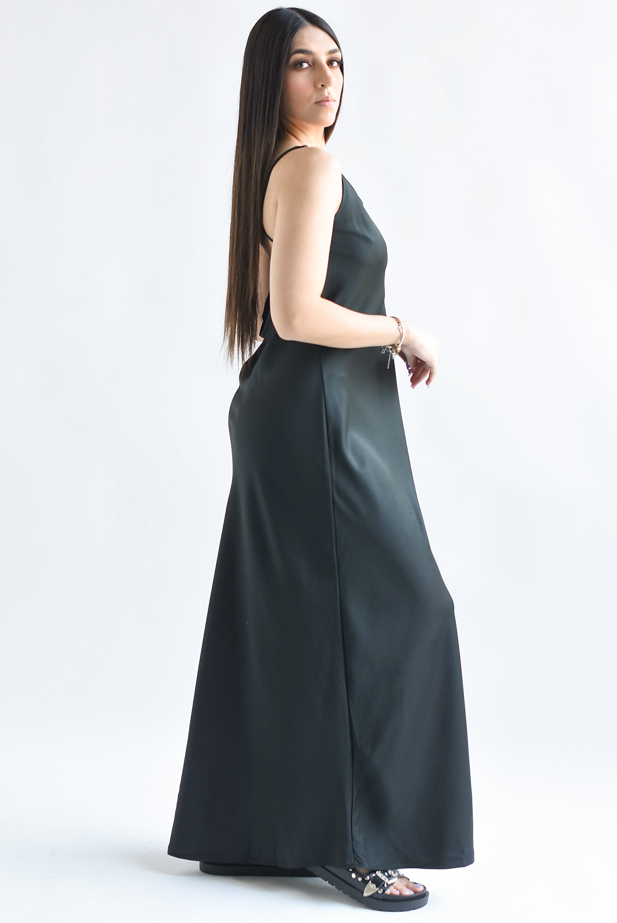 Vestido largo lencero Negro