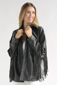 Fashion Styled Shacket flecos vinipel Negro